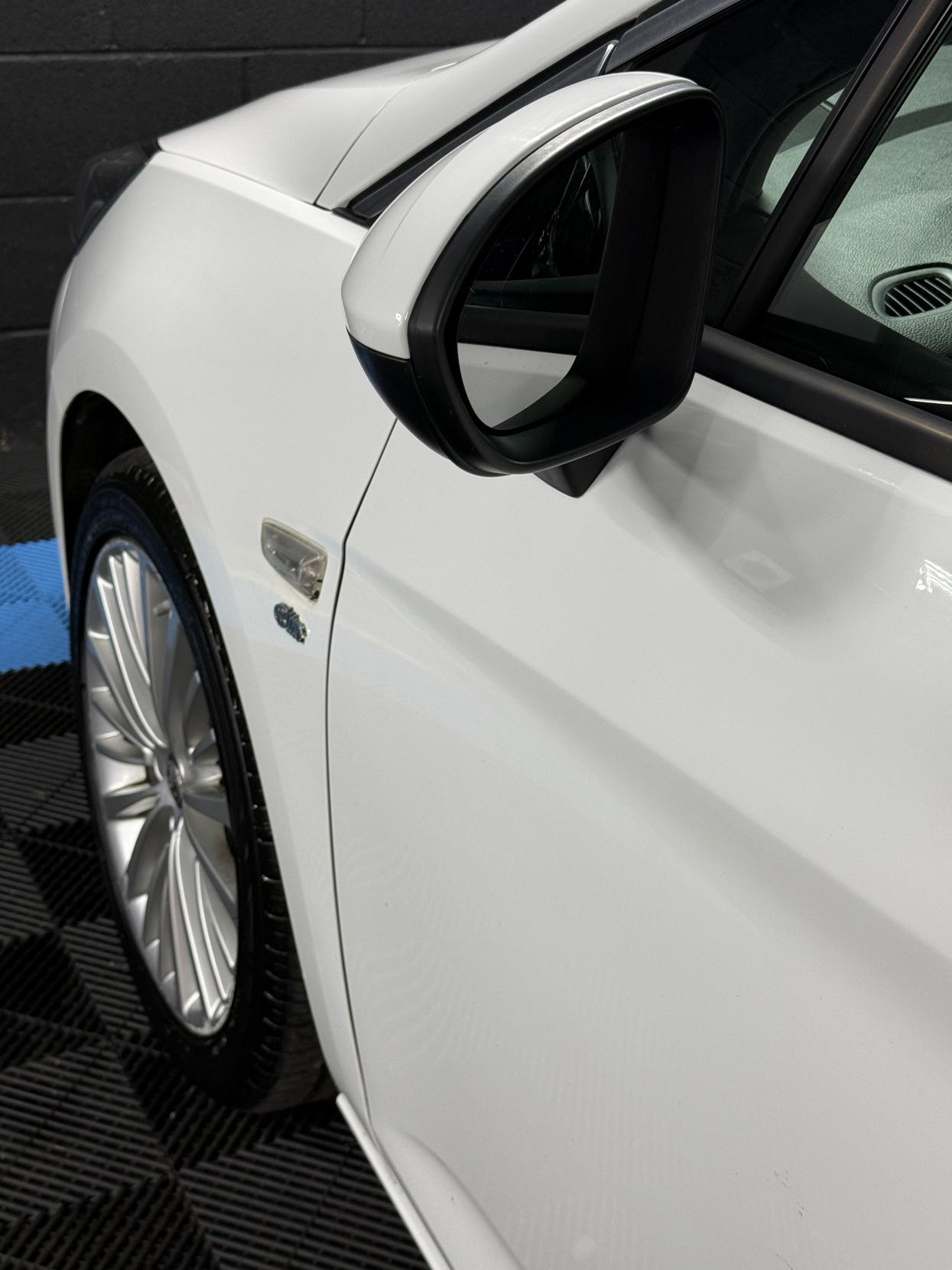 Vauxhall Astra 1.6 CDTi Elite Nav Sports Tourer 5dr Diesel Auto Euro 6 (136 ps)