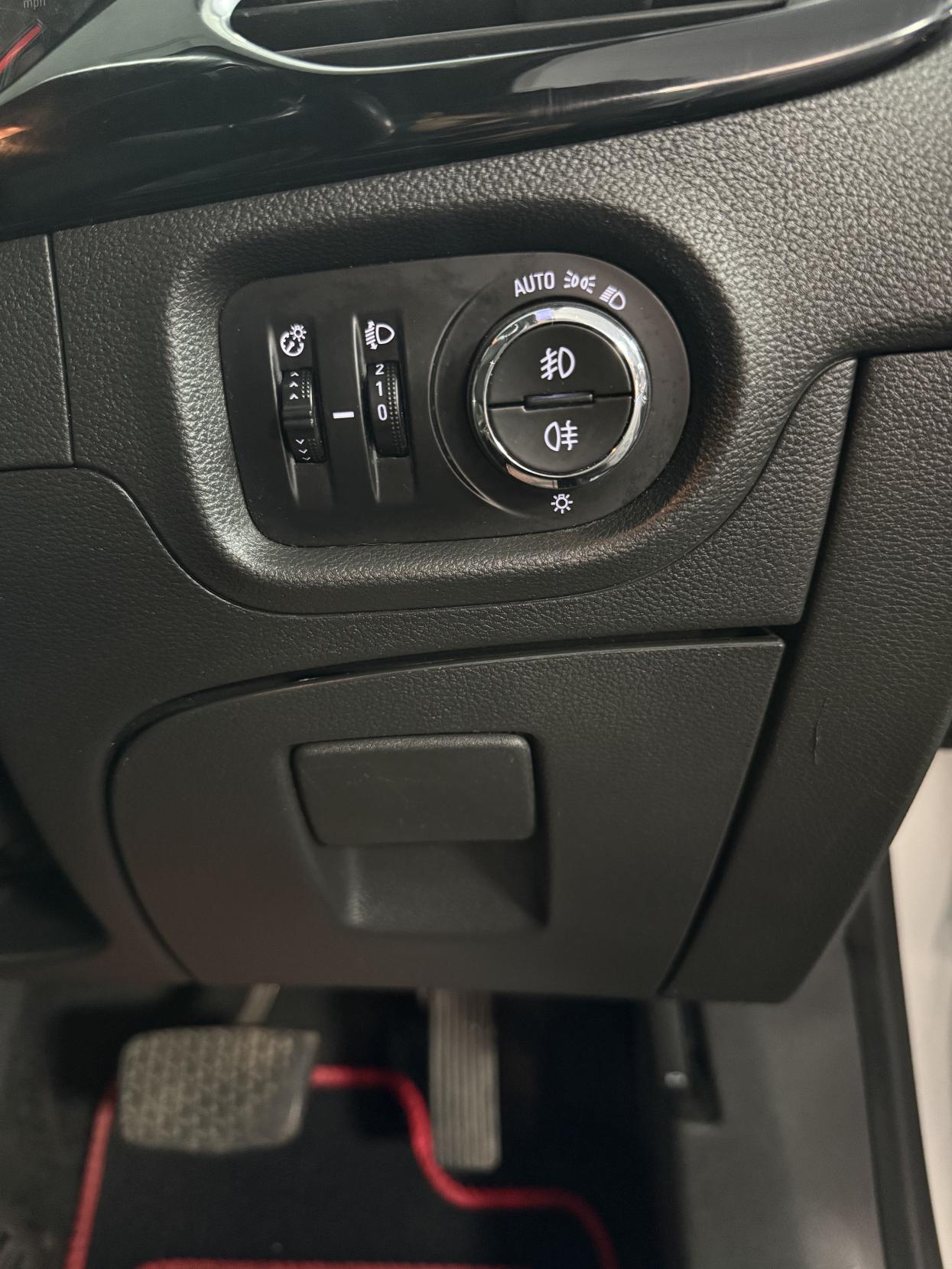 Vauxhall Astra 1.6 CDTi Elite Nav Sports Tourer 5dr Diesel Auto Euro 6 (136 ps)