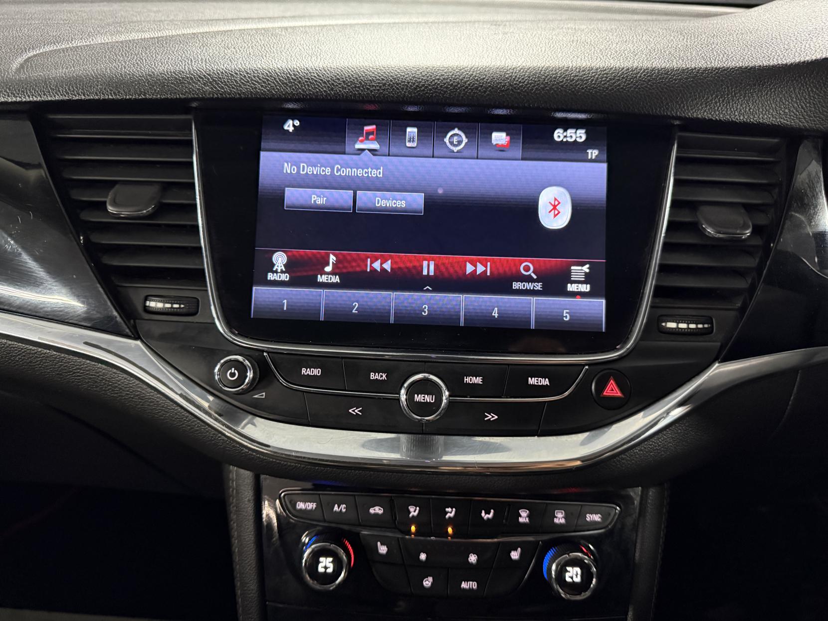 Vauxhall Astra 1.6 CDTi Elite Nav Sports Tourer 5dr Diesel Auto Euro 6 (136 ps)