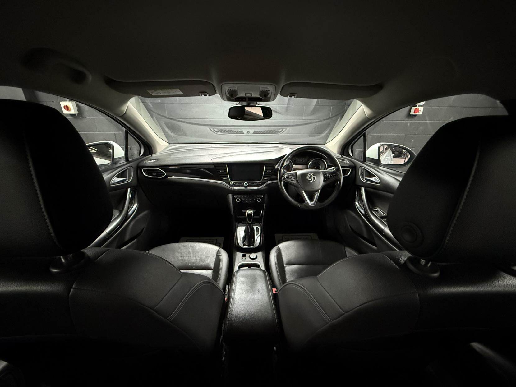 Vauxhall Astra 1.6 CDTi Elite Nav Sports Tourer 5dr Diesel Auto Euro 6 (136 ps)