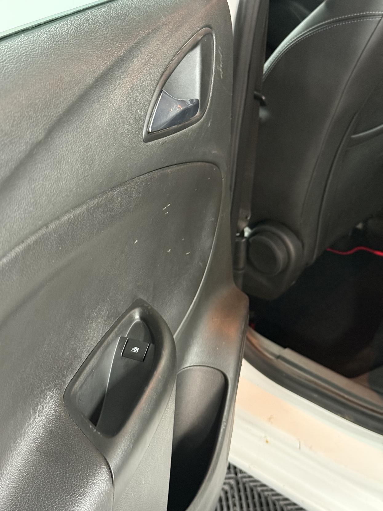 Vauxhall Astra 1.6 CDTi Elite Nav Sports Tourer 5dr Diesel Auto Euro 6 (136 ps)