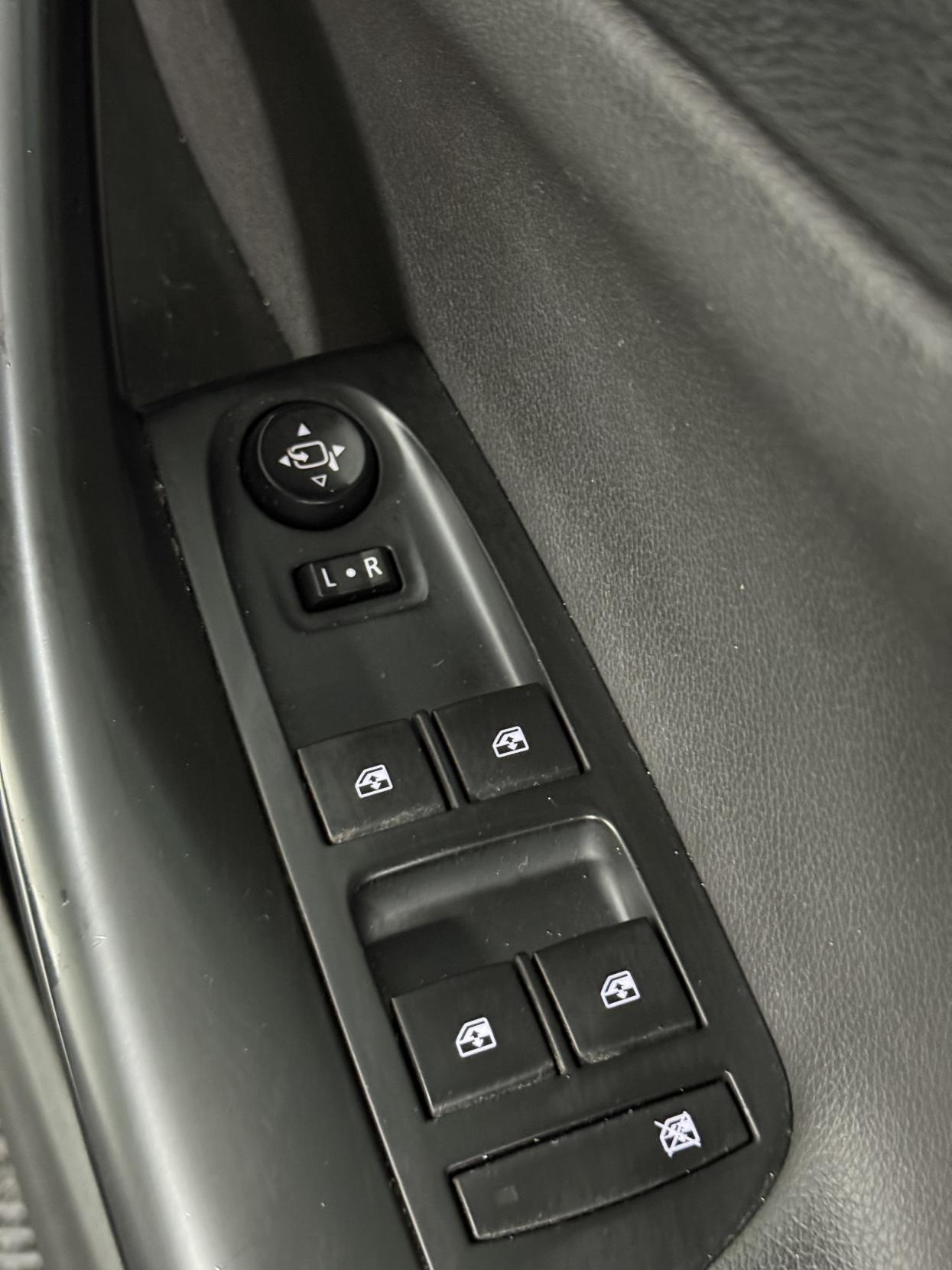 Vauxhall Astra 1.6 CDTi Elite Nav Sports Tourer 5dr Diesel Auto Euro 6 (136 ps)