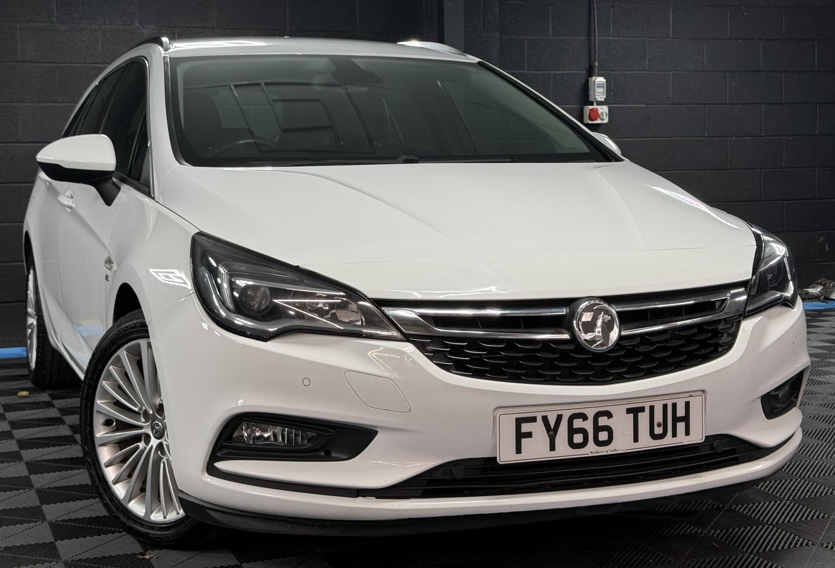 Vauxhall Astra 1.6 CDTi Elite Nav Sports Tourer 5dr Diesel Auto Euro 6 (136 ps)