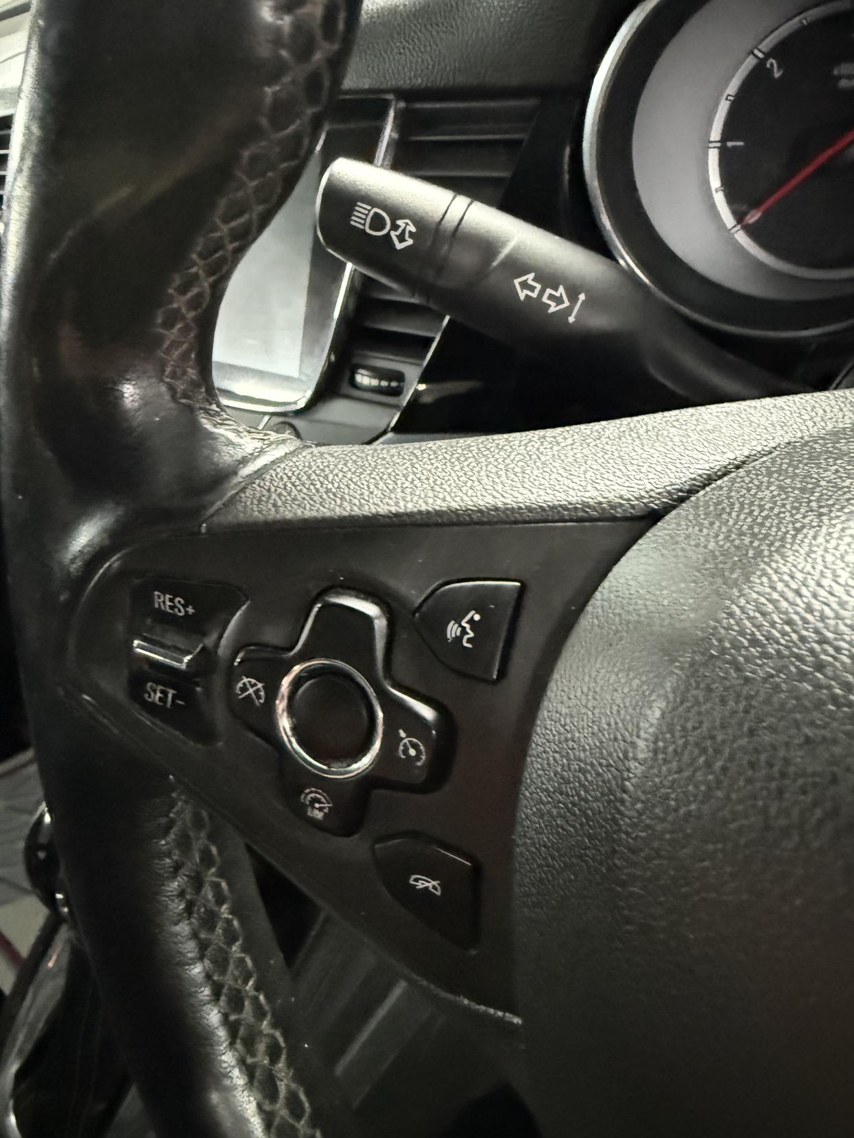 Vauxhall Astra 1.6 CDTi Elite Nav Sports Tourer 5dr Diesel Auto Euro 6 (136 ps)