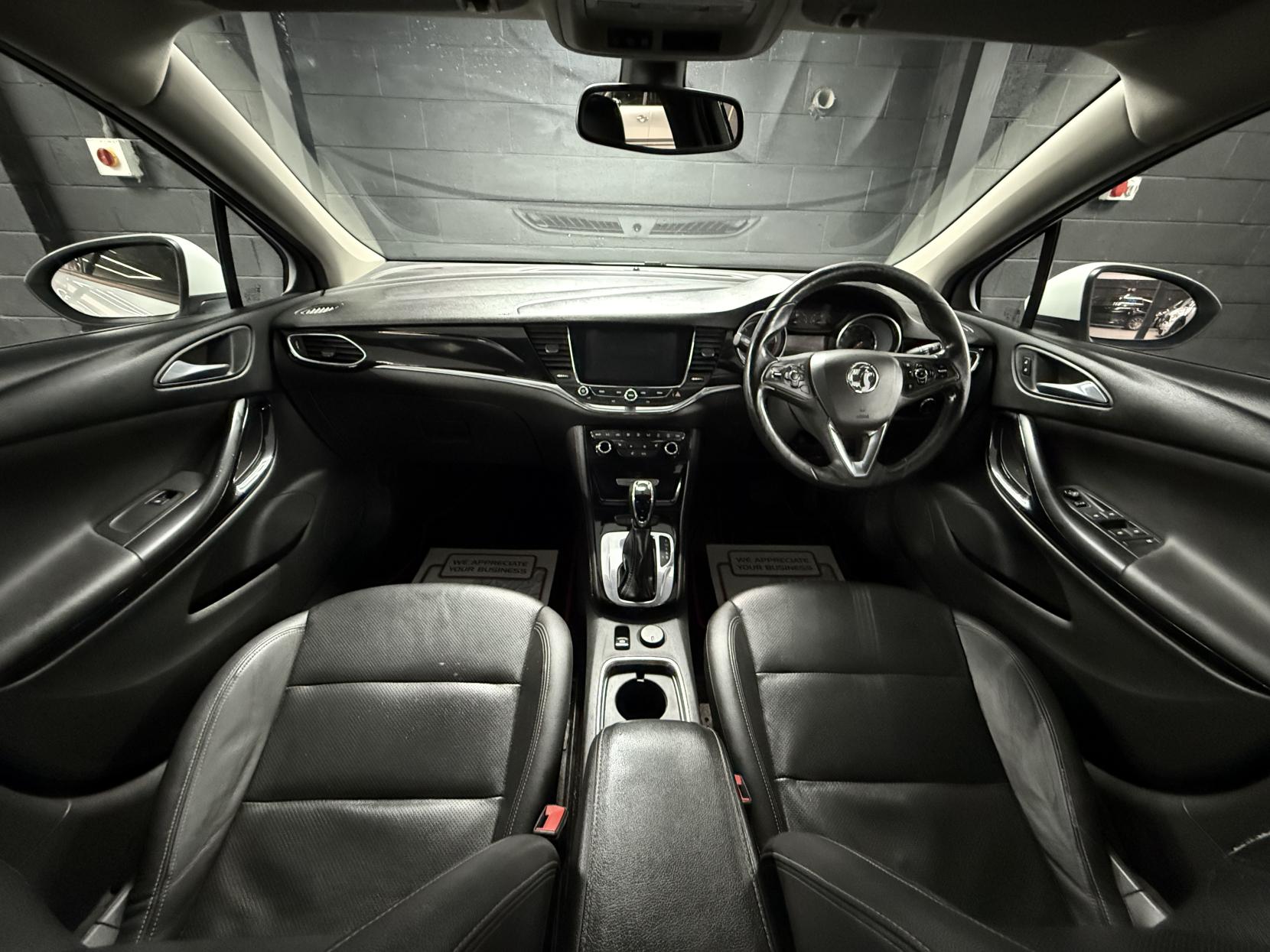 Vauxhall Astra 1.6 CDTi Elite Nav Sports Tourer 5dr Diesel Auto Euro 6 (136 ps)