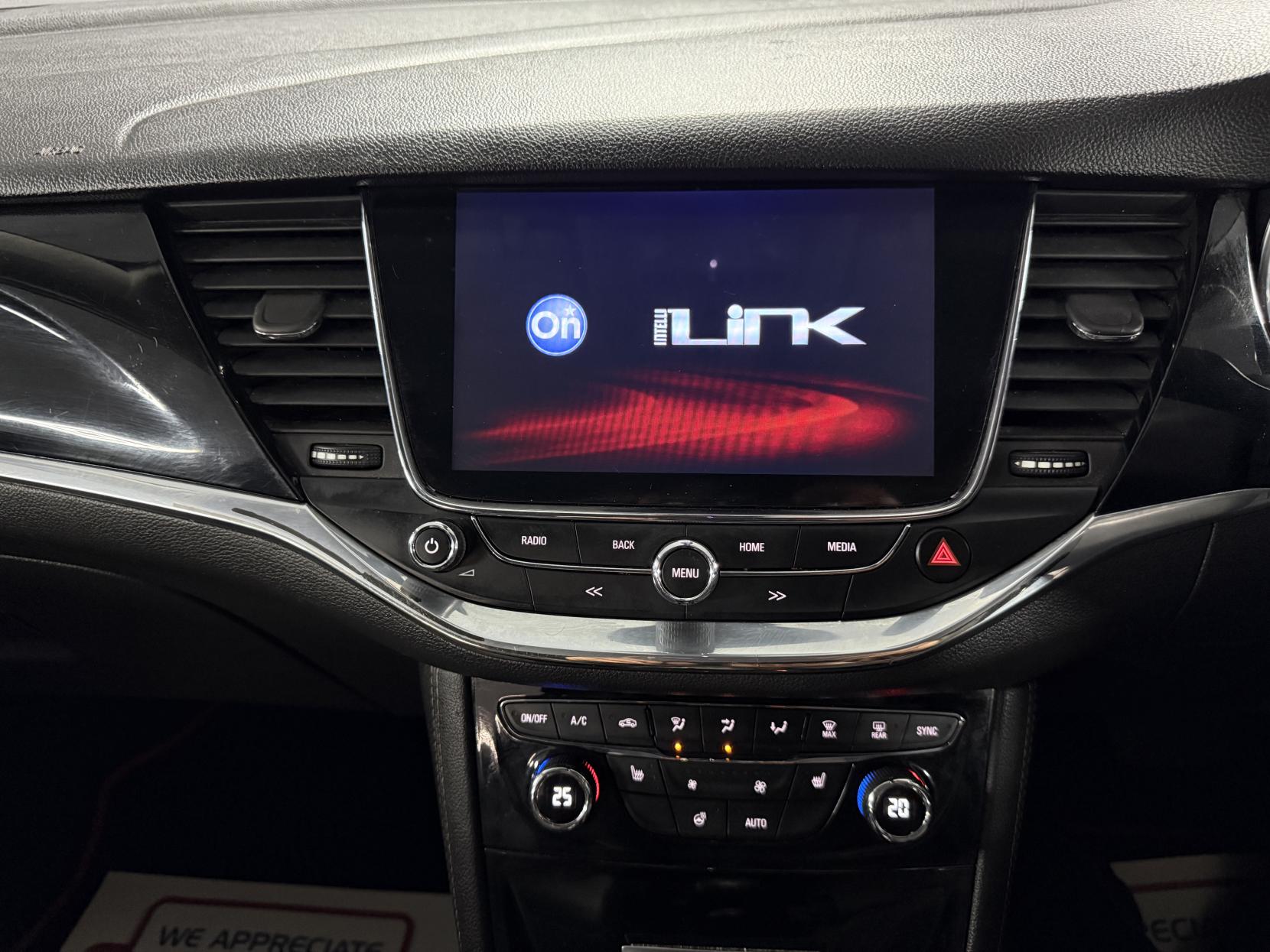 Vauxhall Astra 1.6 CDTi Elite Nav Sports Tourer 5dr Diesel Auto Euro 6 (136 ps)