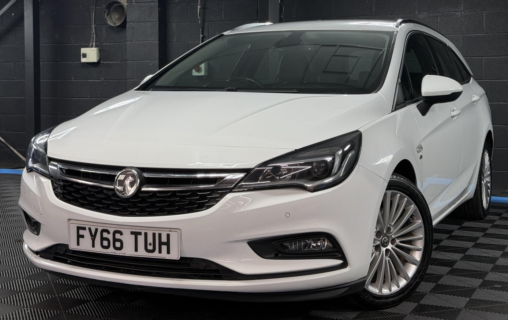 Vauxhall Astra 1.6 CDTi Elite Nav Sports Tourer 5dr Diesel Auto Euro 6 (136 ps)