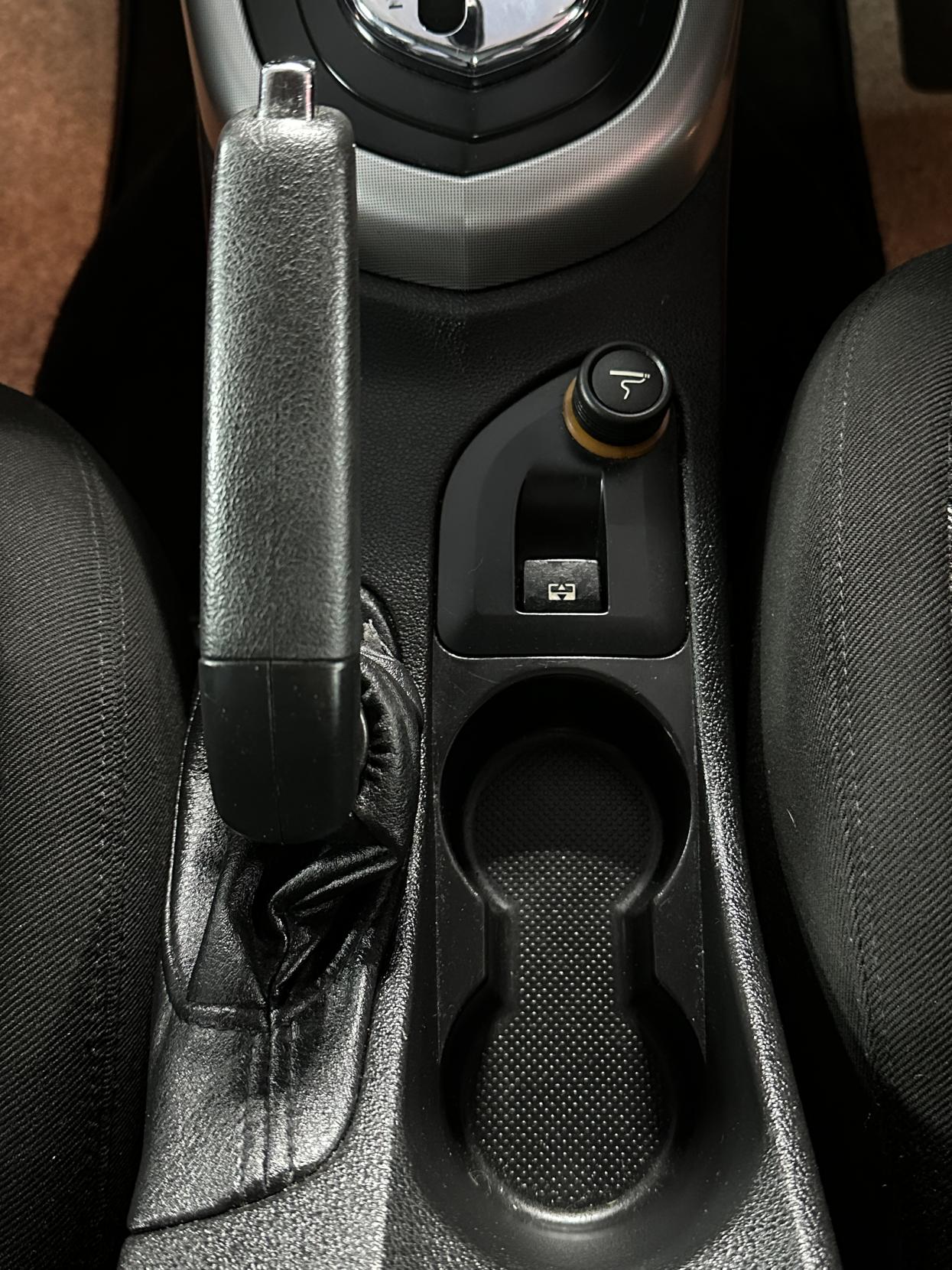 Peugeot 308 1.6 THP SE Hatchback 5dr Petrol Automatic (188 g/km, 140 bhp)