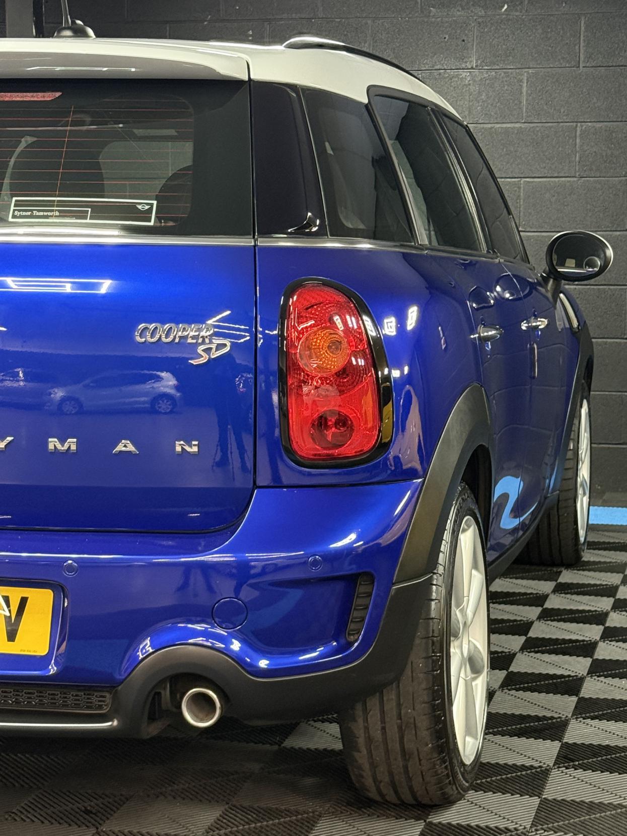 MINI Countryman 2.0 Cooper SD SUV 5dr Diesel Auto Euro 5 (143 ps)