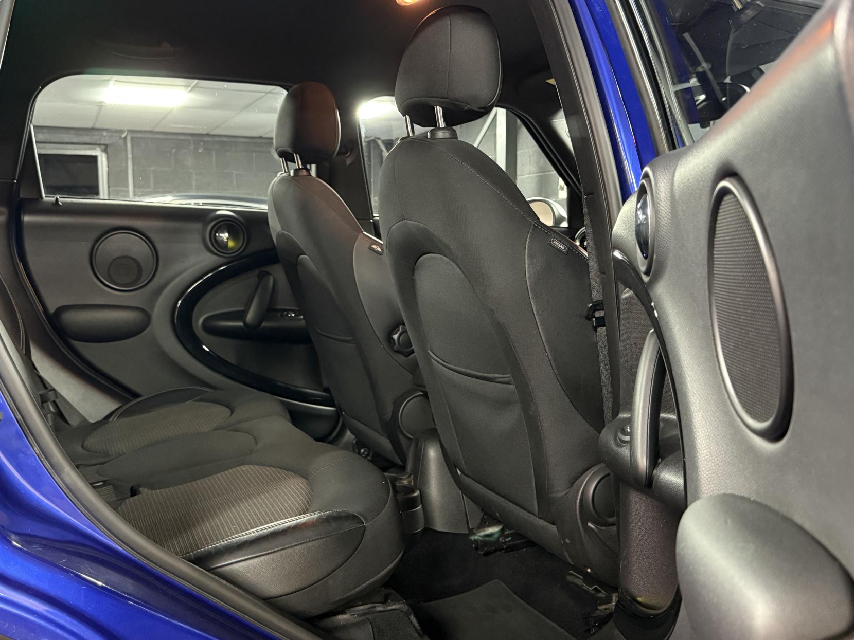 MINI Countryman 2.0 Cooper SD SUV 5dr Diesel Auto Euro 5 (143 ps)