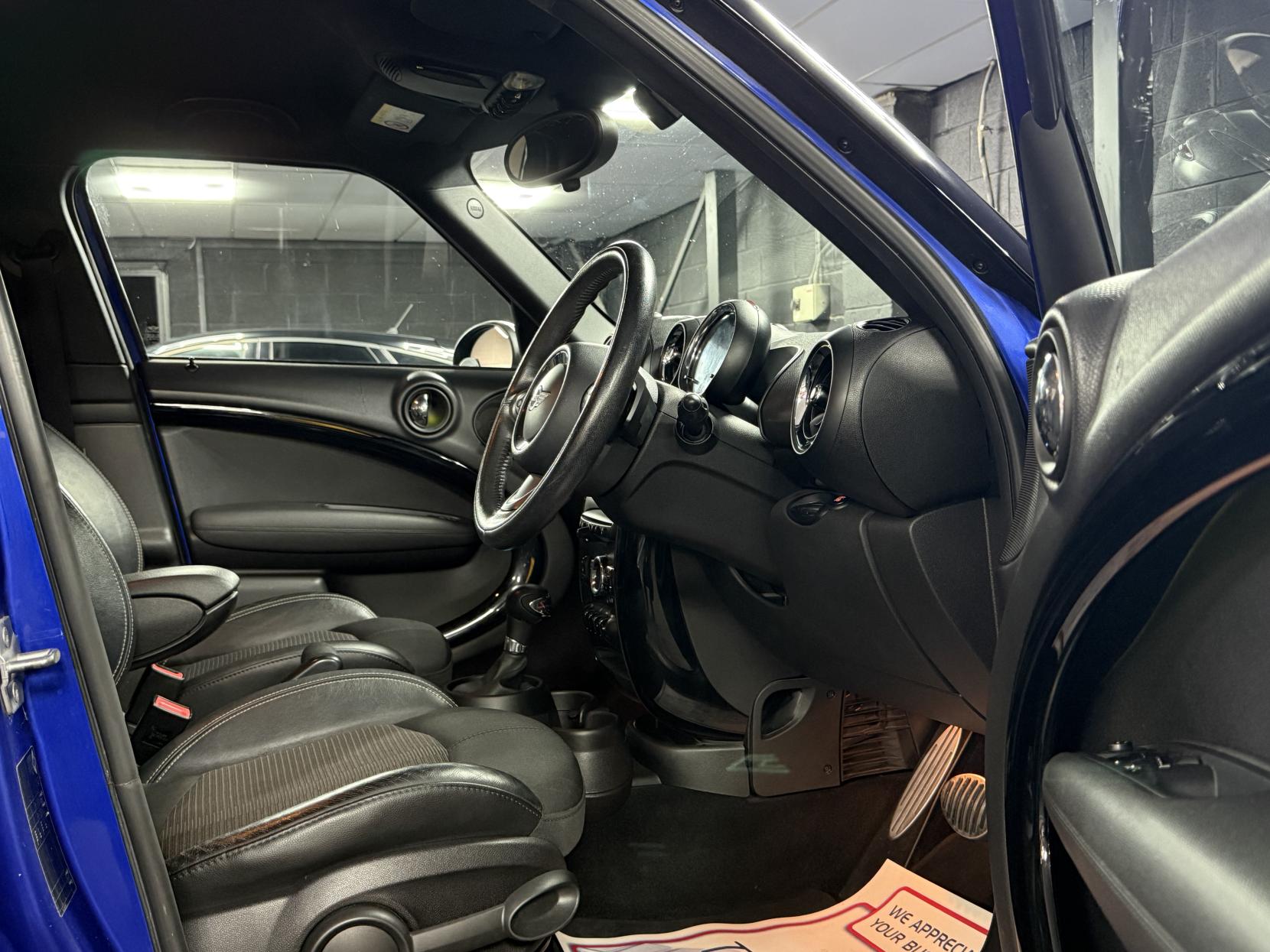 MINI Countryman 2.0 Cooper SD SUV 5dr Diesel Auto Euro 5 (143 ps)