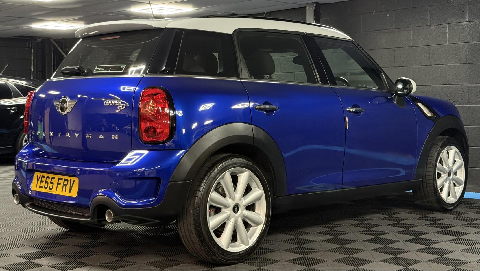 MINI Countryman 2.0 Cooper SD SUV 5dr Diesel Auto Euro 5 (143 ps)