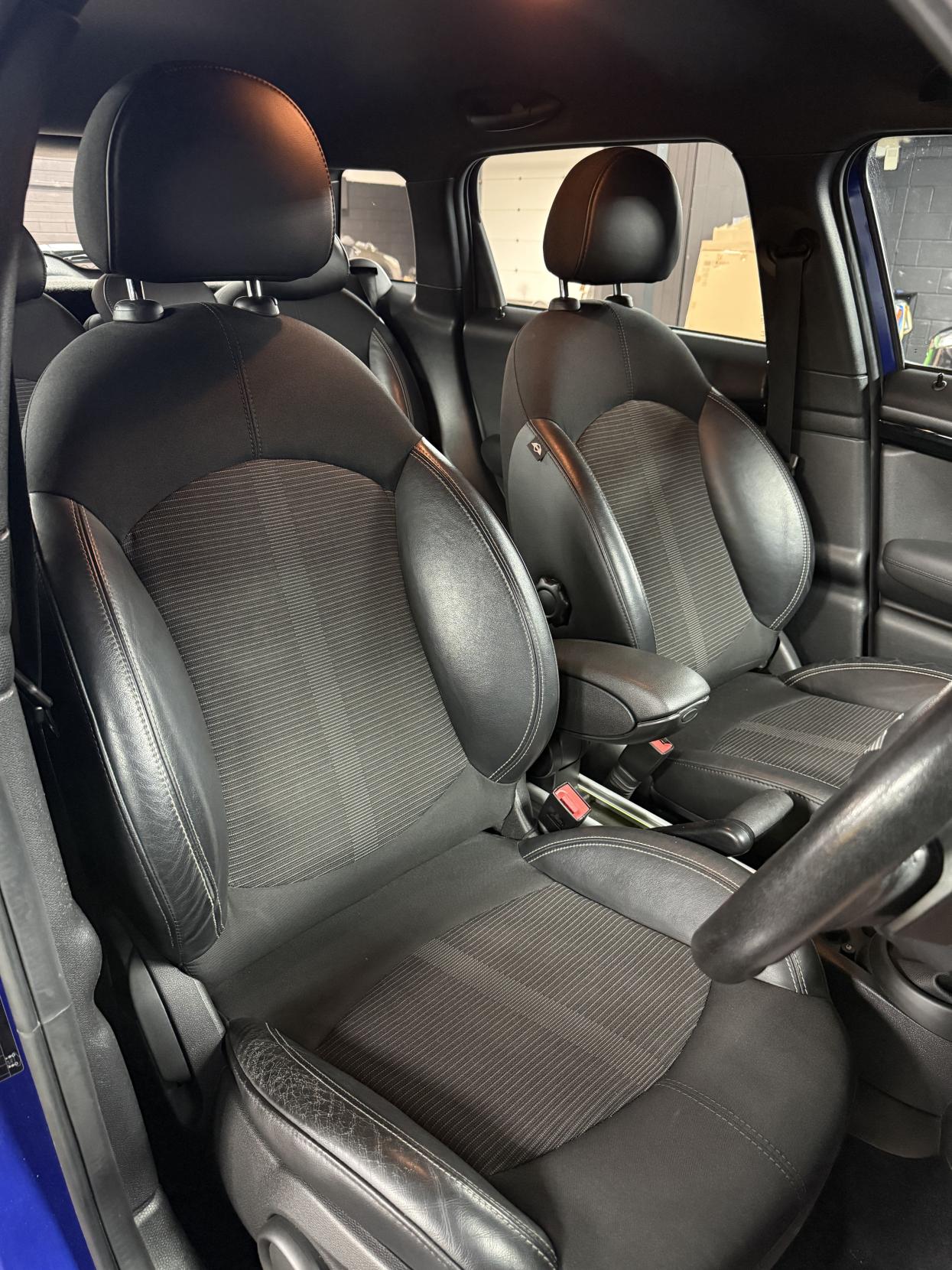 MINI Countryman 2.0 Cooper SD SUV 5dr Diesel Auto Euro 5 (143 ps)