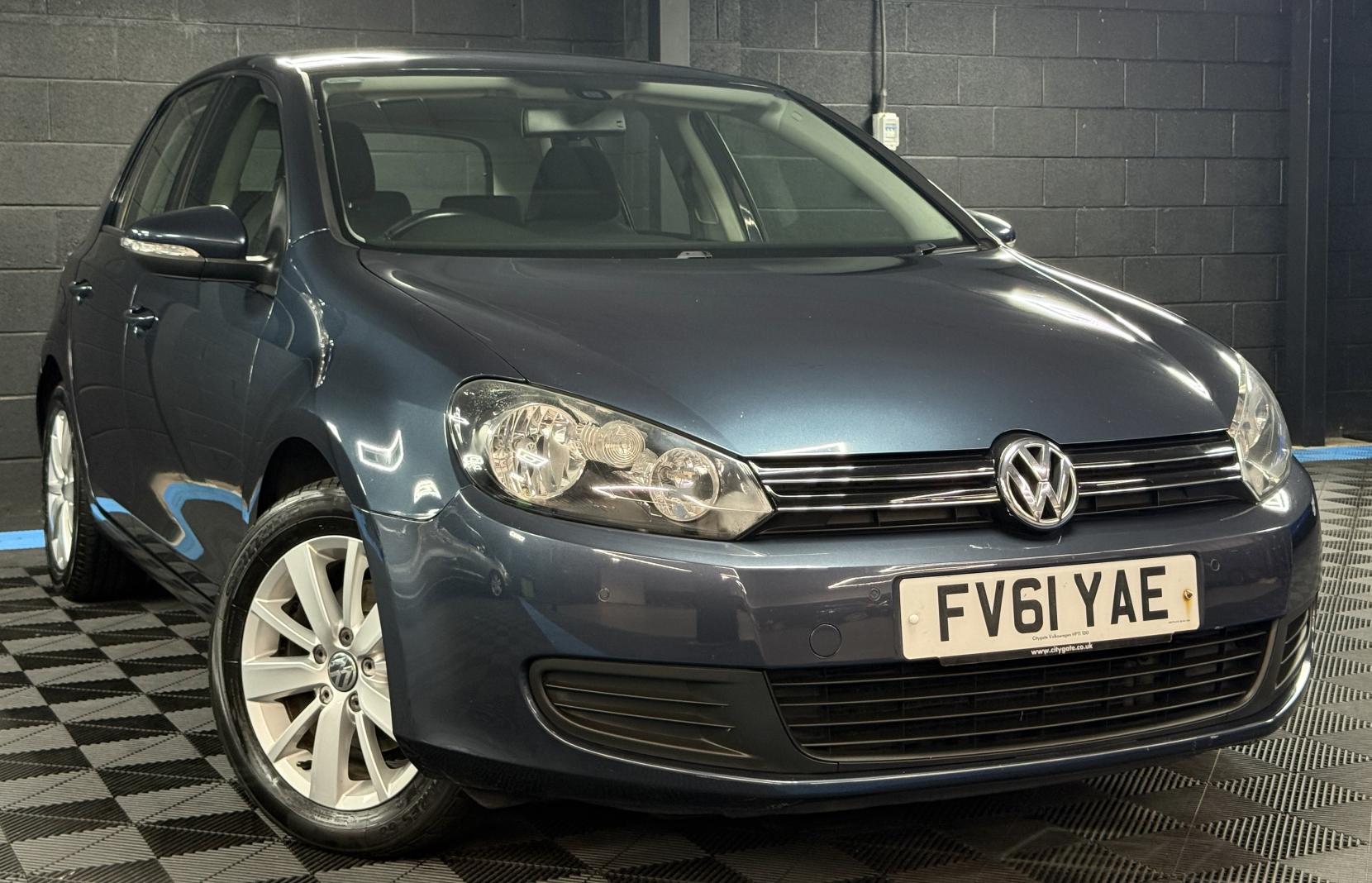 Volkswagen Golf 1.6 TDI Match Hatchback 5dr Diesel DSG Euro 5 (105 ps)