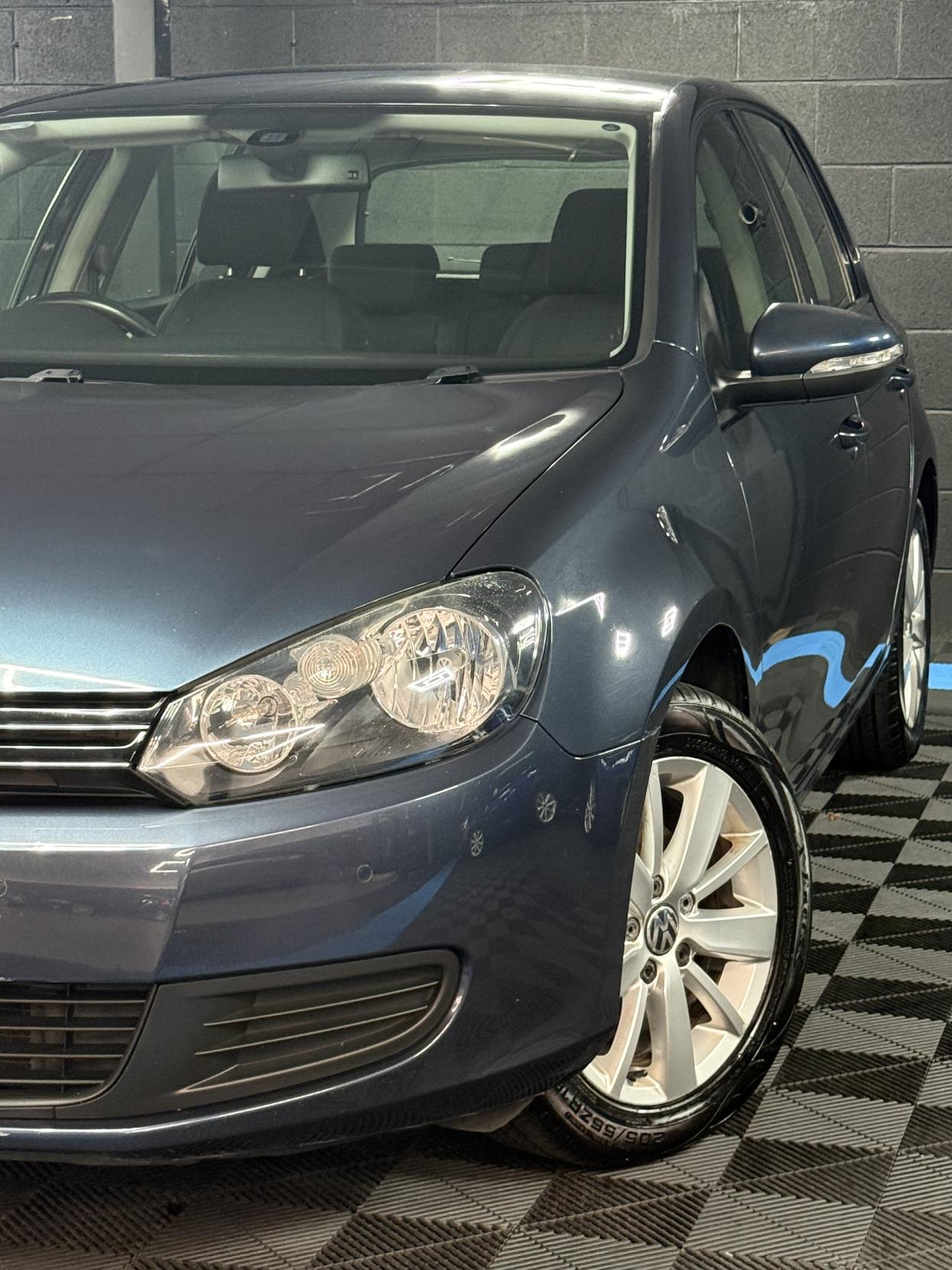 Volkswagen Golf 1.6 TDI Match Hatchback 5dr Diesel DSG Euro 5 (105 ps)