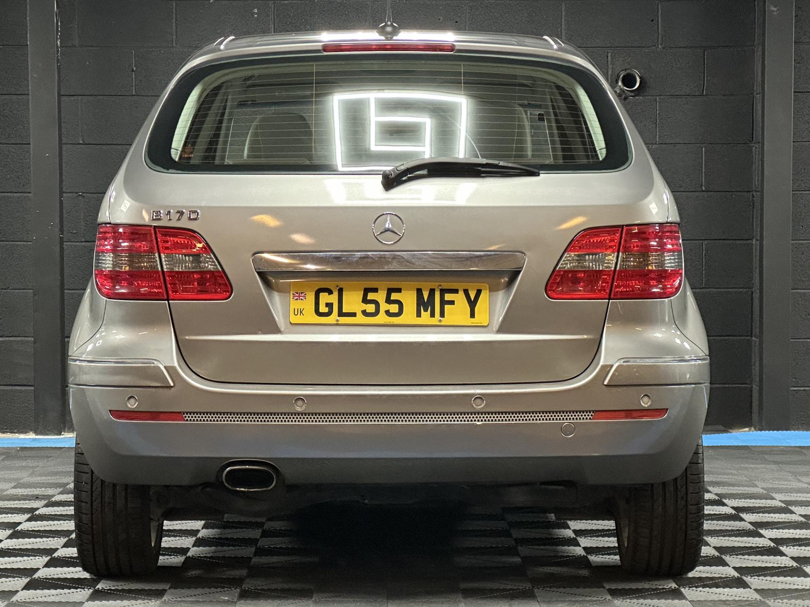 Mercedes-Benz B Class 1.7 B170 SE MPV 5dr Petrol CVT (171 g/km, 116 bhp)