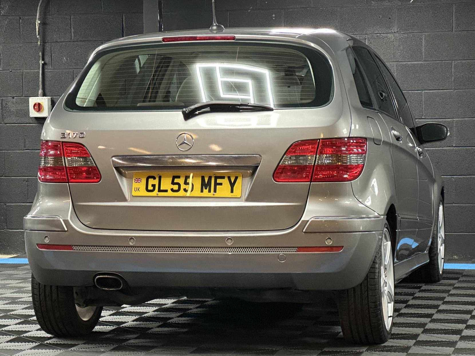 Mercedes-Benz B Class 1.7 B170 SE MPV 5dr Petrol CVT (171 g/km, 116 bhp)