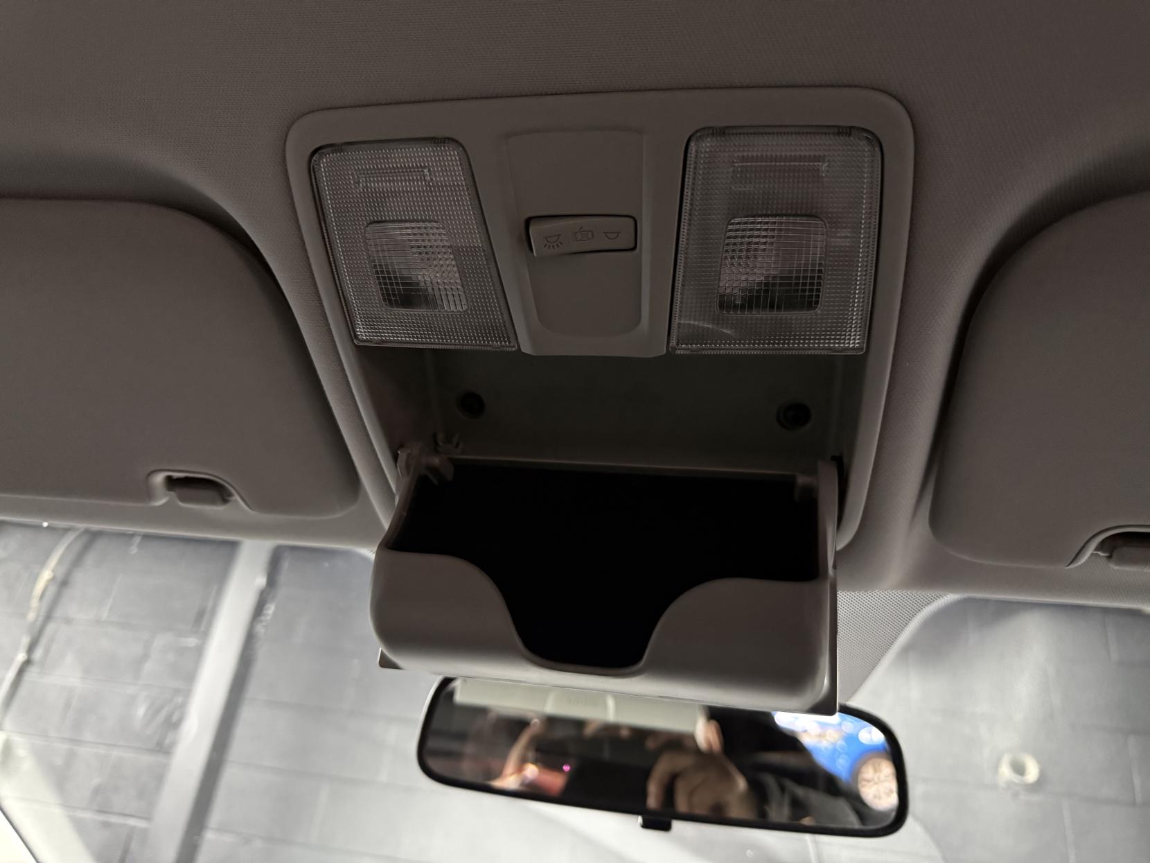 Kia Ceed 1.6 CRDi 2 Hatchback 5dr Diesel Auto Euro 5 (126 bhp)