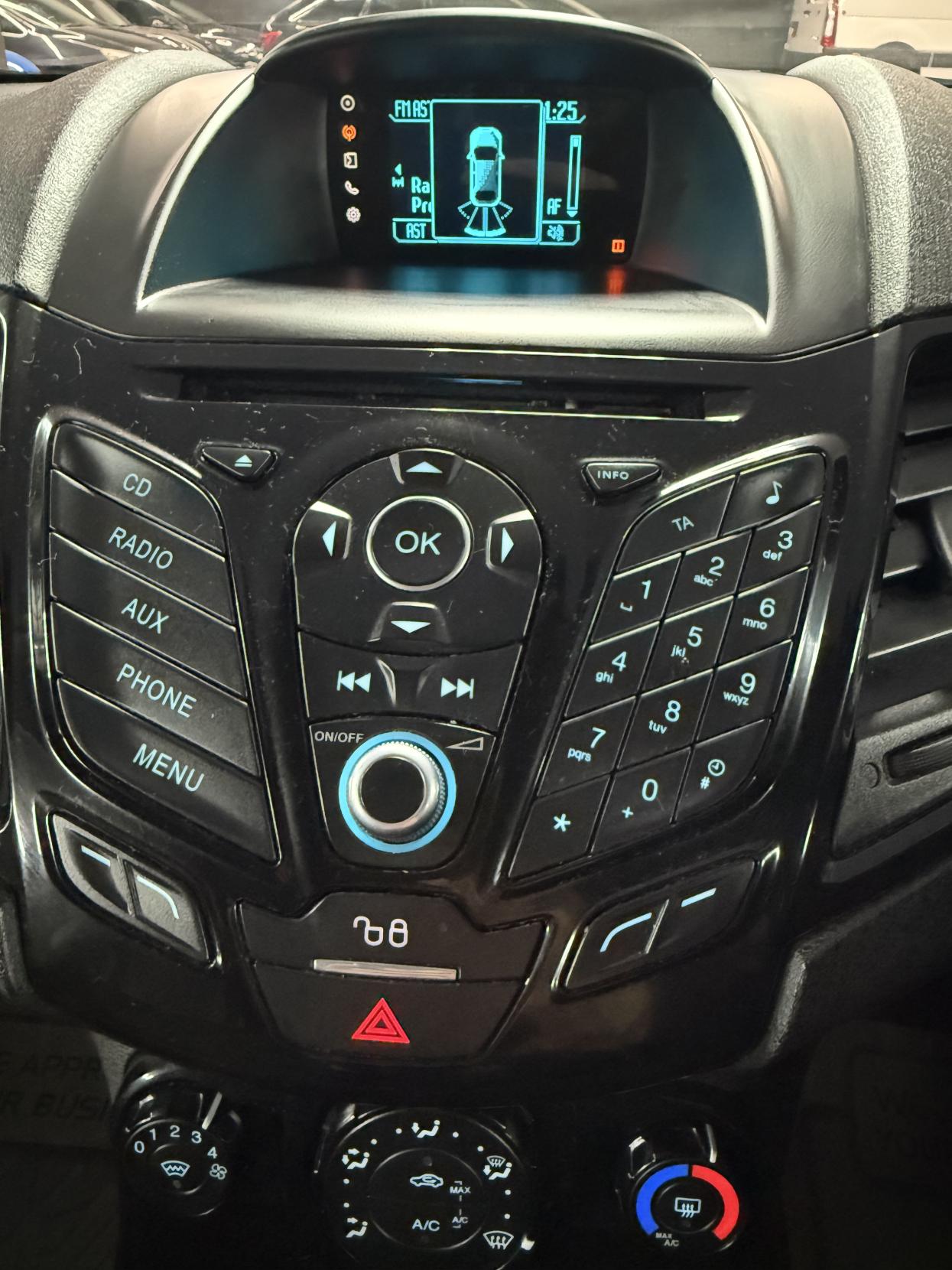 Ford Fiesta 1.6 Zetec Hatchback 5dr Petrol Powershift Euro 5 (105 ps)