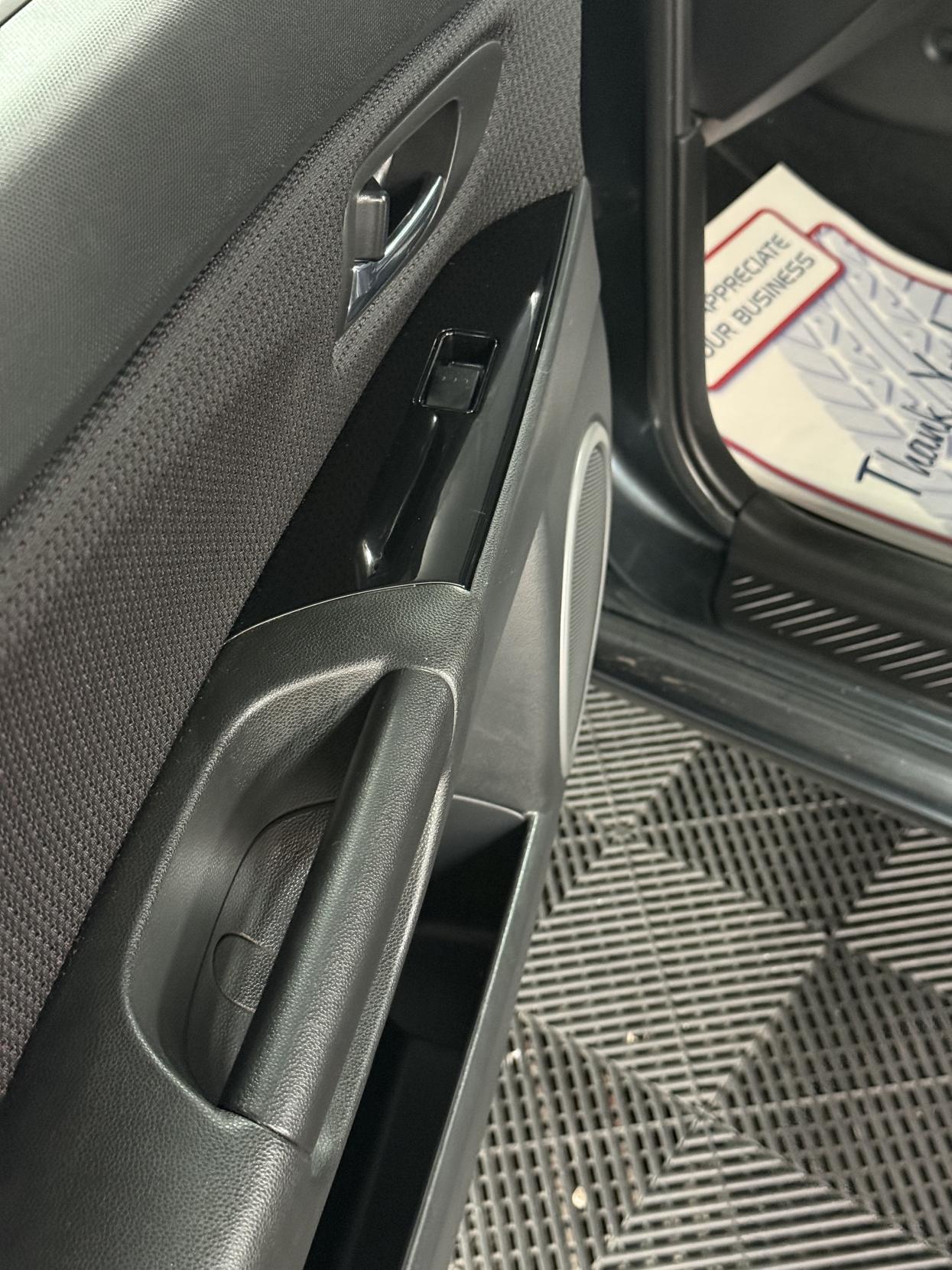 Mazda Mazda3 1.6 Takara Hatchback 5dr Petrol Automatic (183 g/km, 103 bhp)