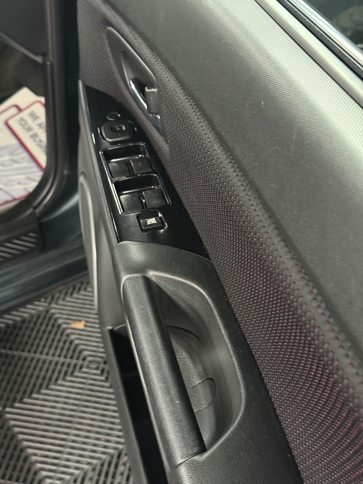 Mazda Mazda3 1.6 Takara Hatchback 5dr Petrol Automatic (183 g/km, 103 bhp)