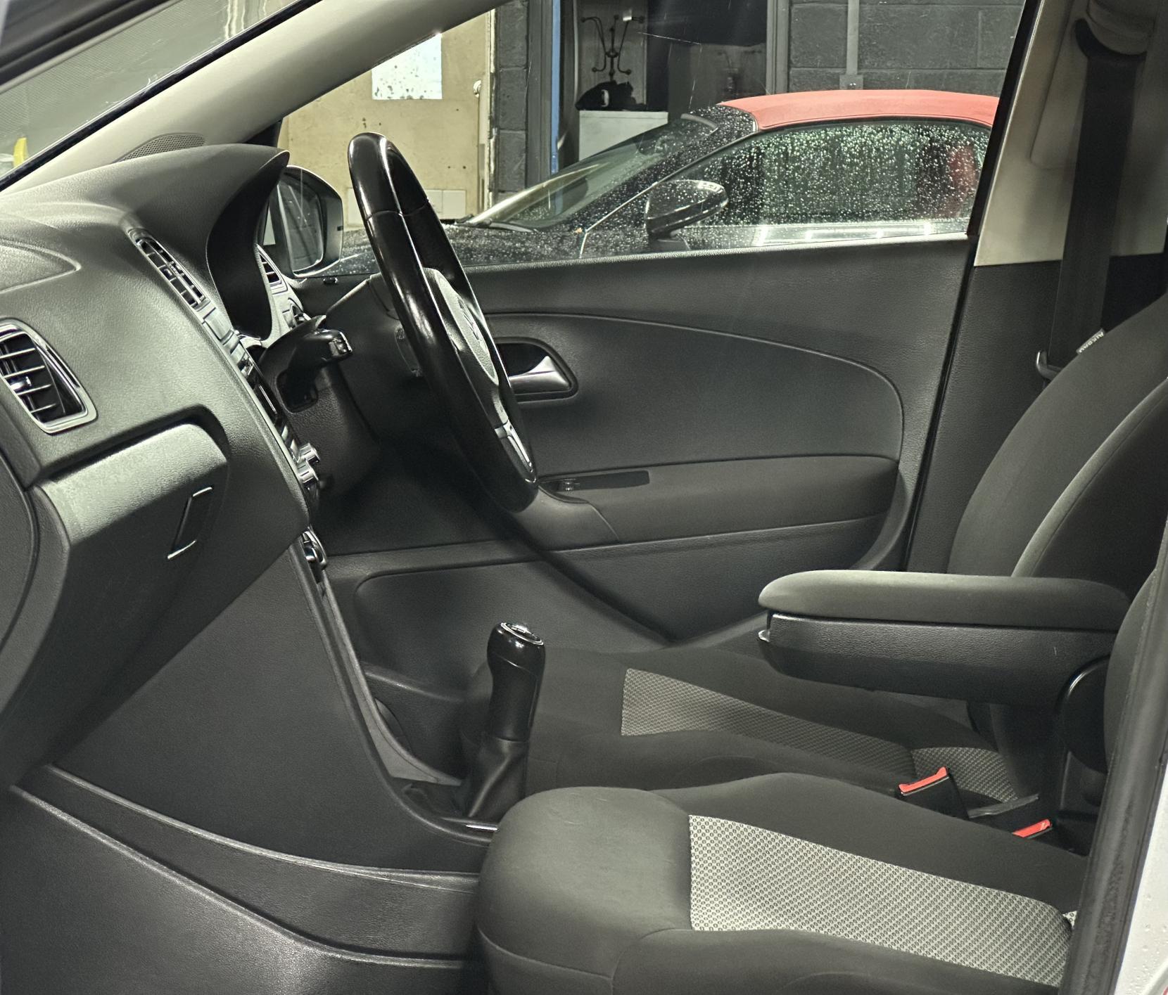 Volkswagen Polo 1.2 TDI BlueMotion Hatchback 3dr Diesel Manual Euro 5 (s/s) (75 ps)
