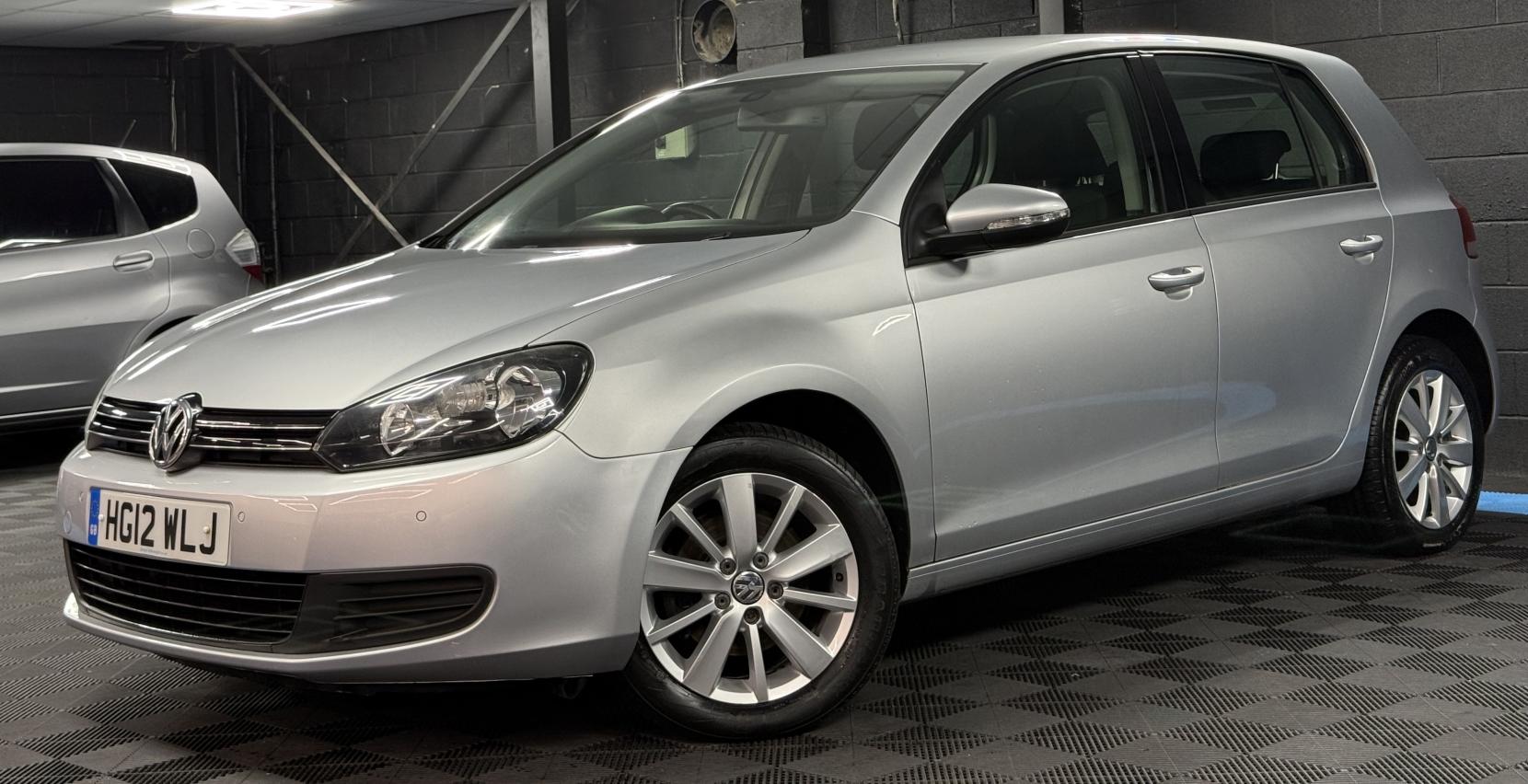 Volkswagen Golf 1.6 TDI Match Hatchback 5dr Diesel DSG Euro 5 (105 ps)