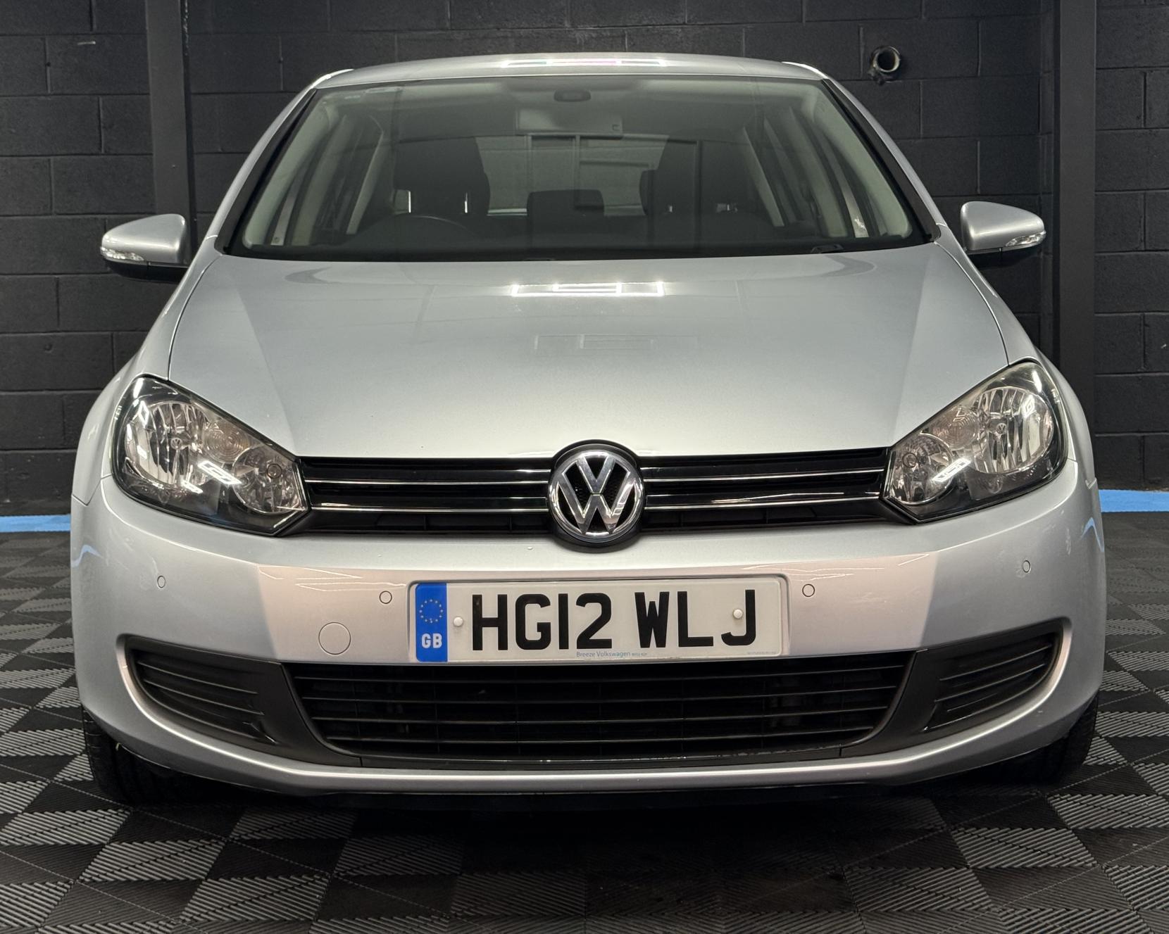 Volkswagen Golf 1.6 TDI Match Hatchback 5dr Diesel DSG Euro 5 (105 ps)