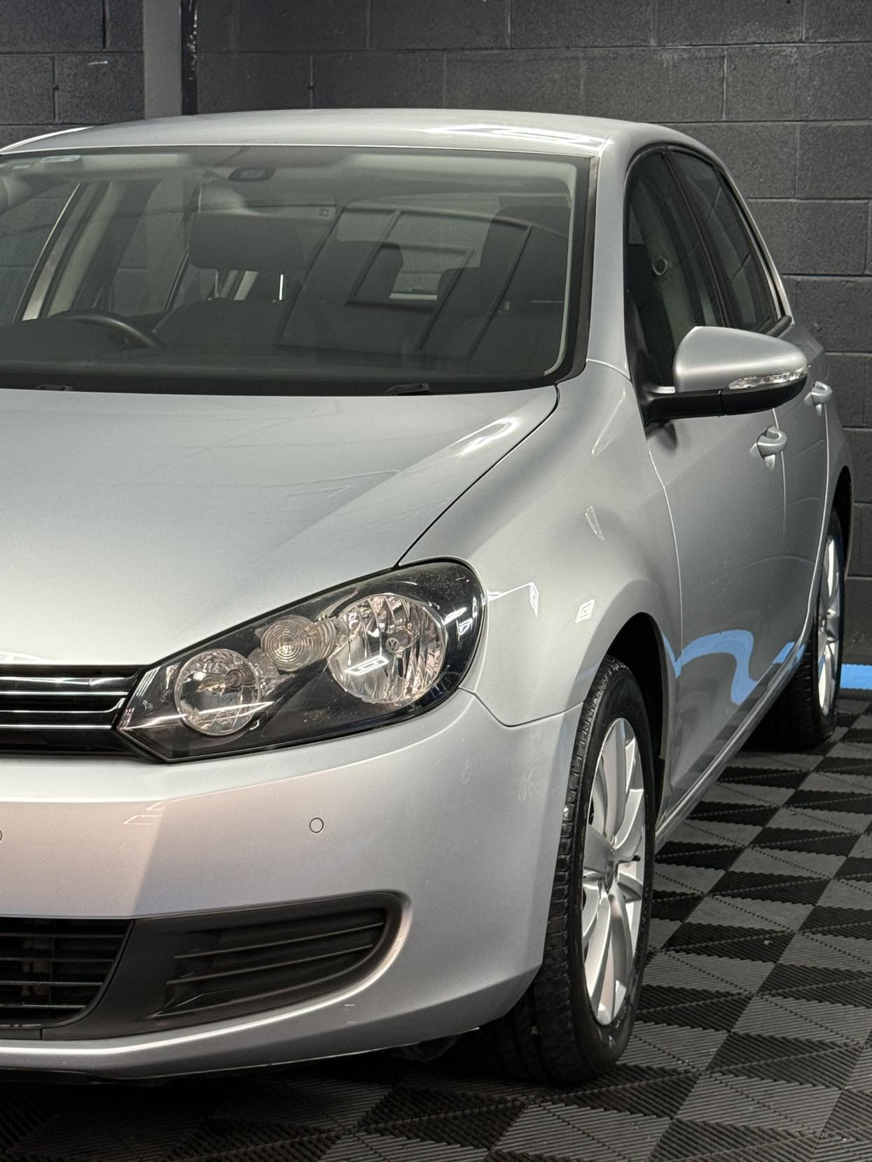 Volkswagen Golf 1.6 TDI Match Hatchback 5dr Diesel DSG Euro 5 (105 ps)