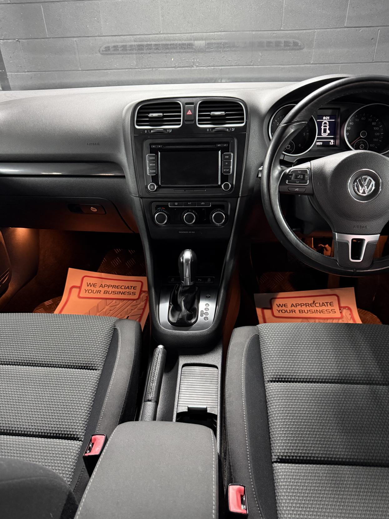 Volkswagen Golf 1.6 TDI Match Hatchback 5dr Diesel DSG Euro 5 (105 ps)