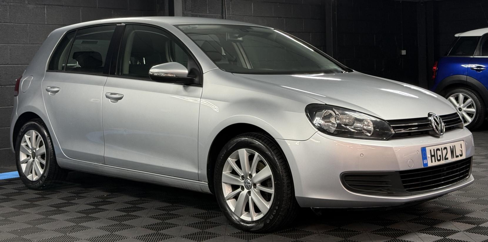 Volkswagen Golf 1.6 TDI Match Hatchback 5dr Diesel DSG Euro 5 (105 ps)