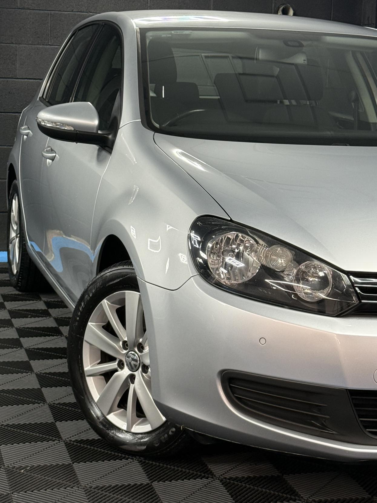 Volkswagen Golf 1.6 TDI Match Hatchback 5dr Diesel DSG Euro 5 (105 ps)