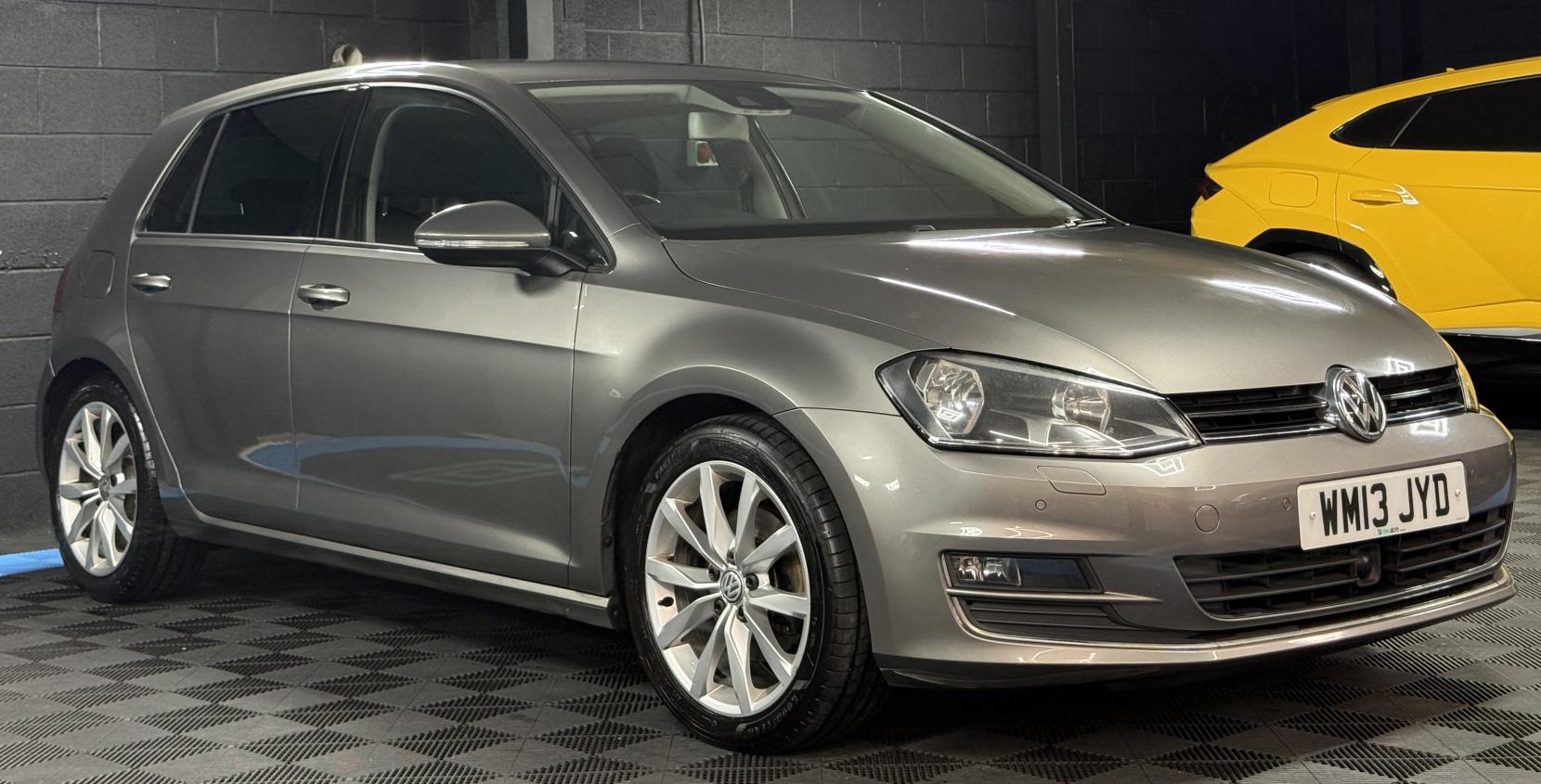 Volkswagen Golf 2.0 TDI BlueMotion Tech GT Hatchback 5dr Diesel DSG Euro 5 (s/s) (150 ps)