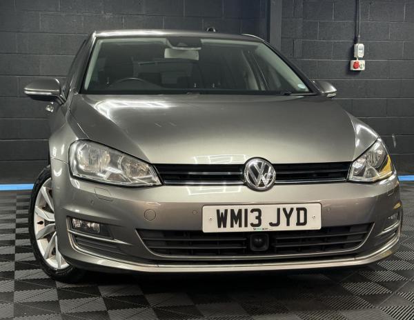 Volkswagen Golf 2.0 TDI BlueMotion Tech GT Hatchback 5dr Diesel DSG Euro 5 (s/s) (150 ps)