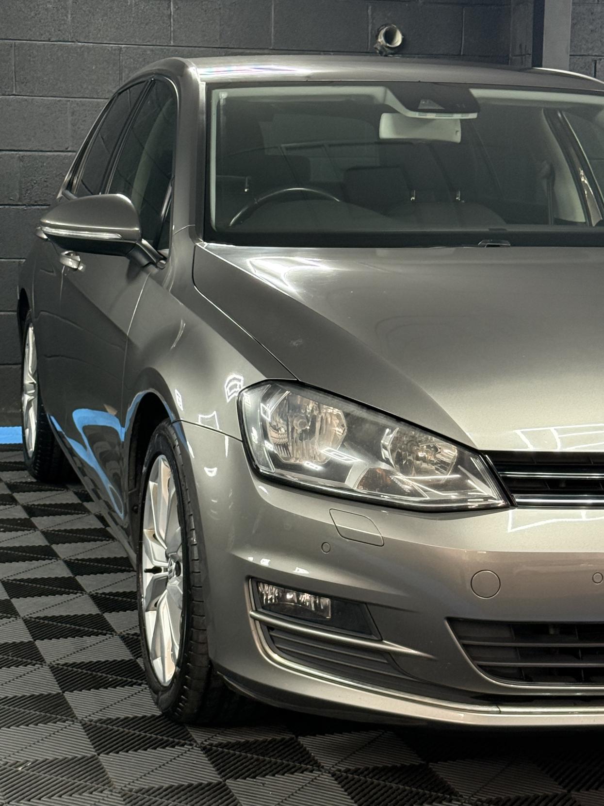 Volkswagen Golf 2.0 TDI BlueMotion Tech GT Hatchback 5dr Diesel DSG Euro 5 (s/s) (150 ps)
