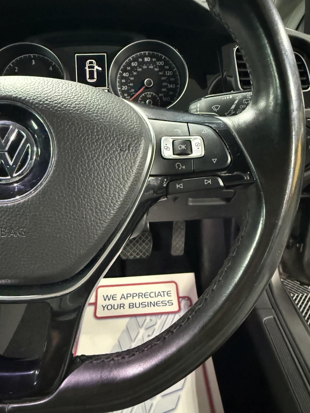 Volkswagen Golf 2.0 TDI BlueMotion Tech GT Hatchback 5dr Diesel DSG Euro 5 (s/s) (150 ps)