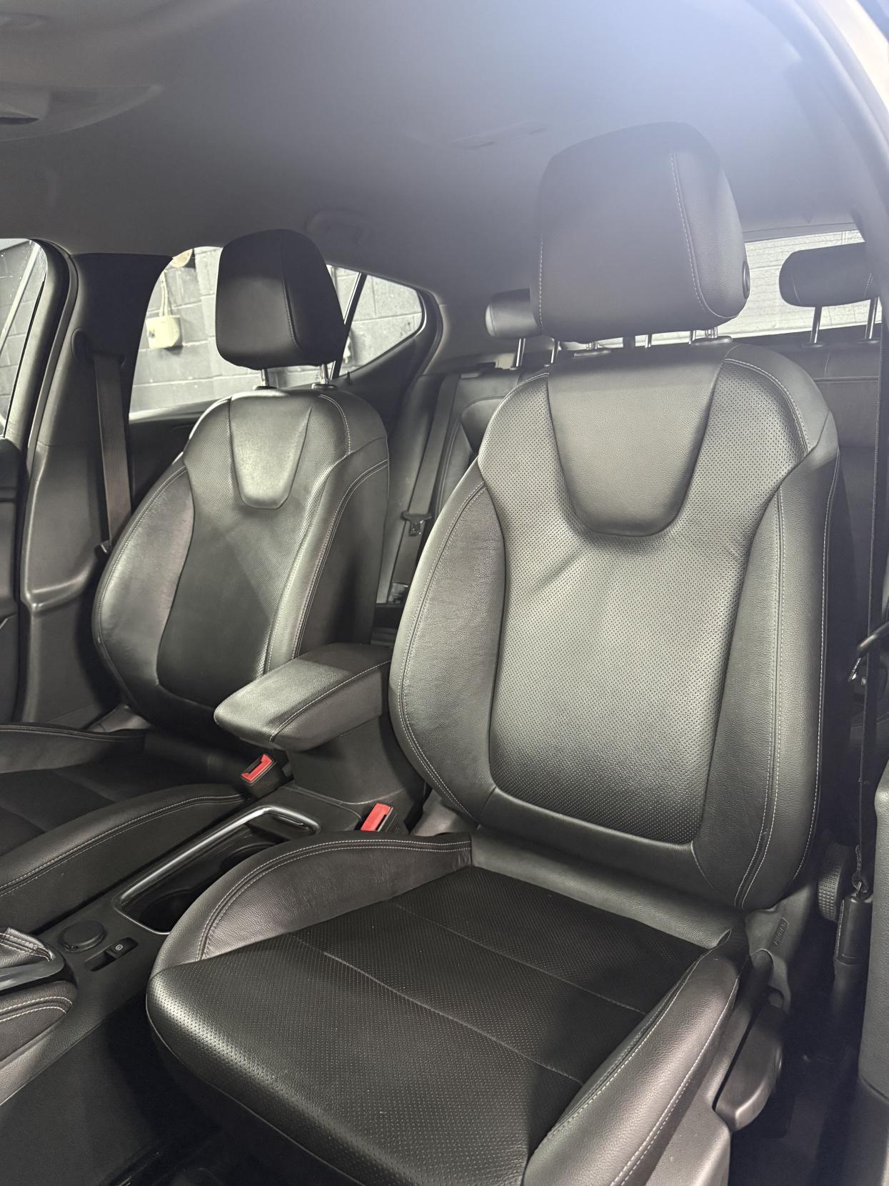 Vauxhall Astra 1.6 CDTi BlueInjection Elite Nav Hatchback 5dr Diesel Auto Euro 6 (136 ps)