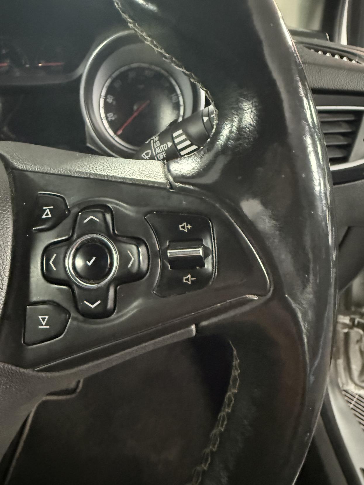 Vauxhall Astra 1.6 CDTi BlueInjection Elite Nav Hatchback 5dr Diesel Auto Euro 6 (136 ps)