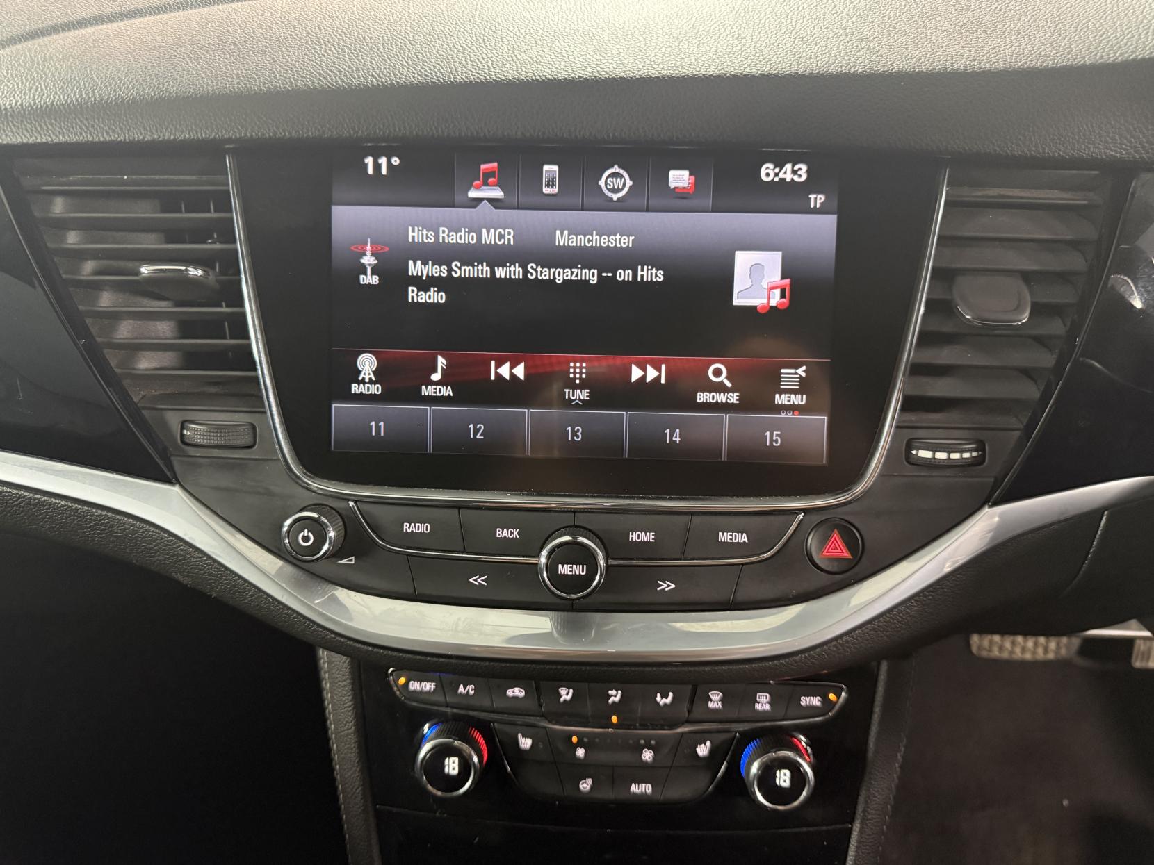 Vauxhall Astra 1.6 CDTi BlueInjection Elite Nav Hatchback 5dr Diesel Auto Euro 6 (136 ps)