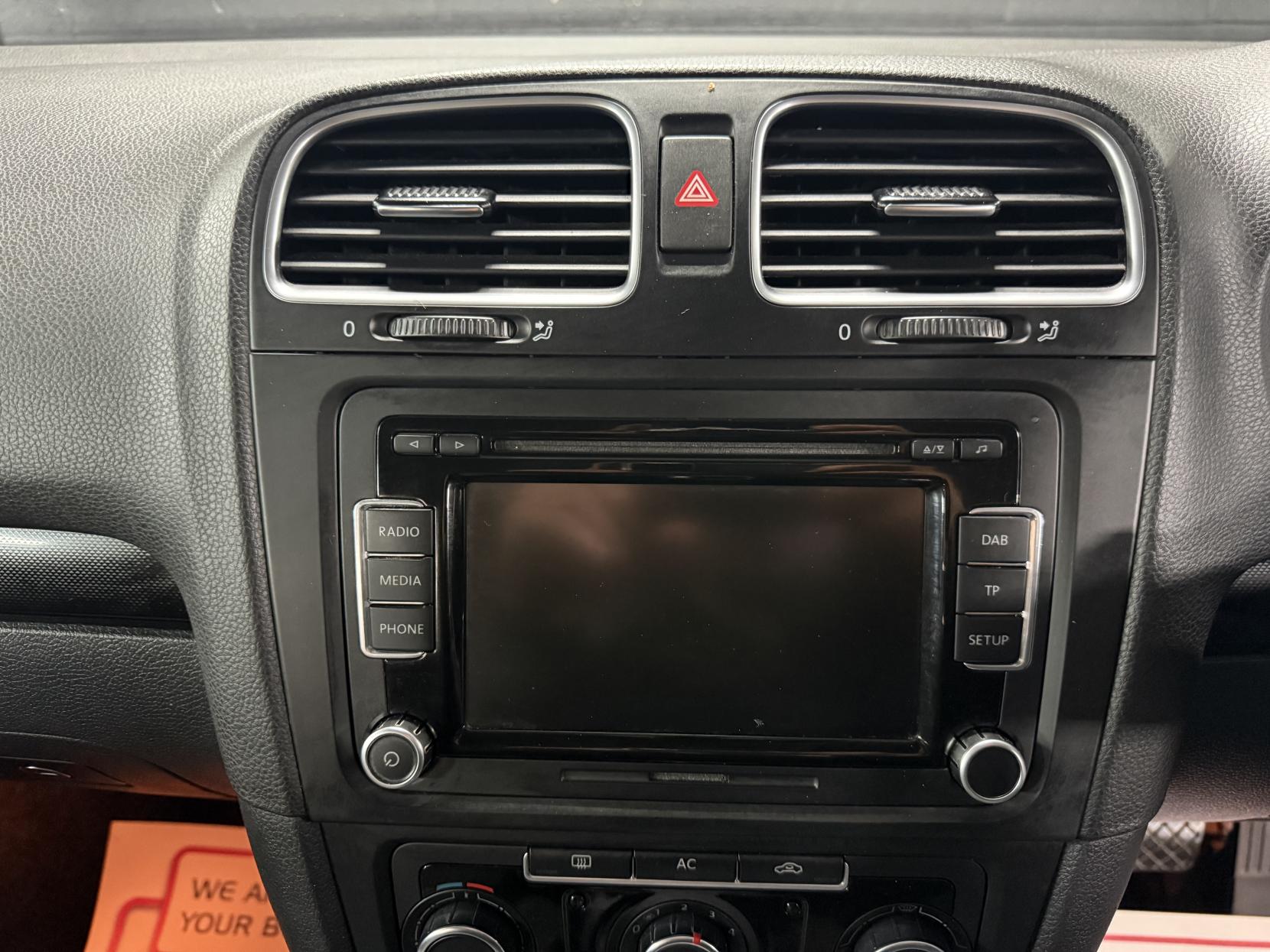 Volkswagen Golf 1.4 TSI Match Hatchback 5dr Petrol DSG Euro 5 (122 ps)