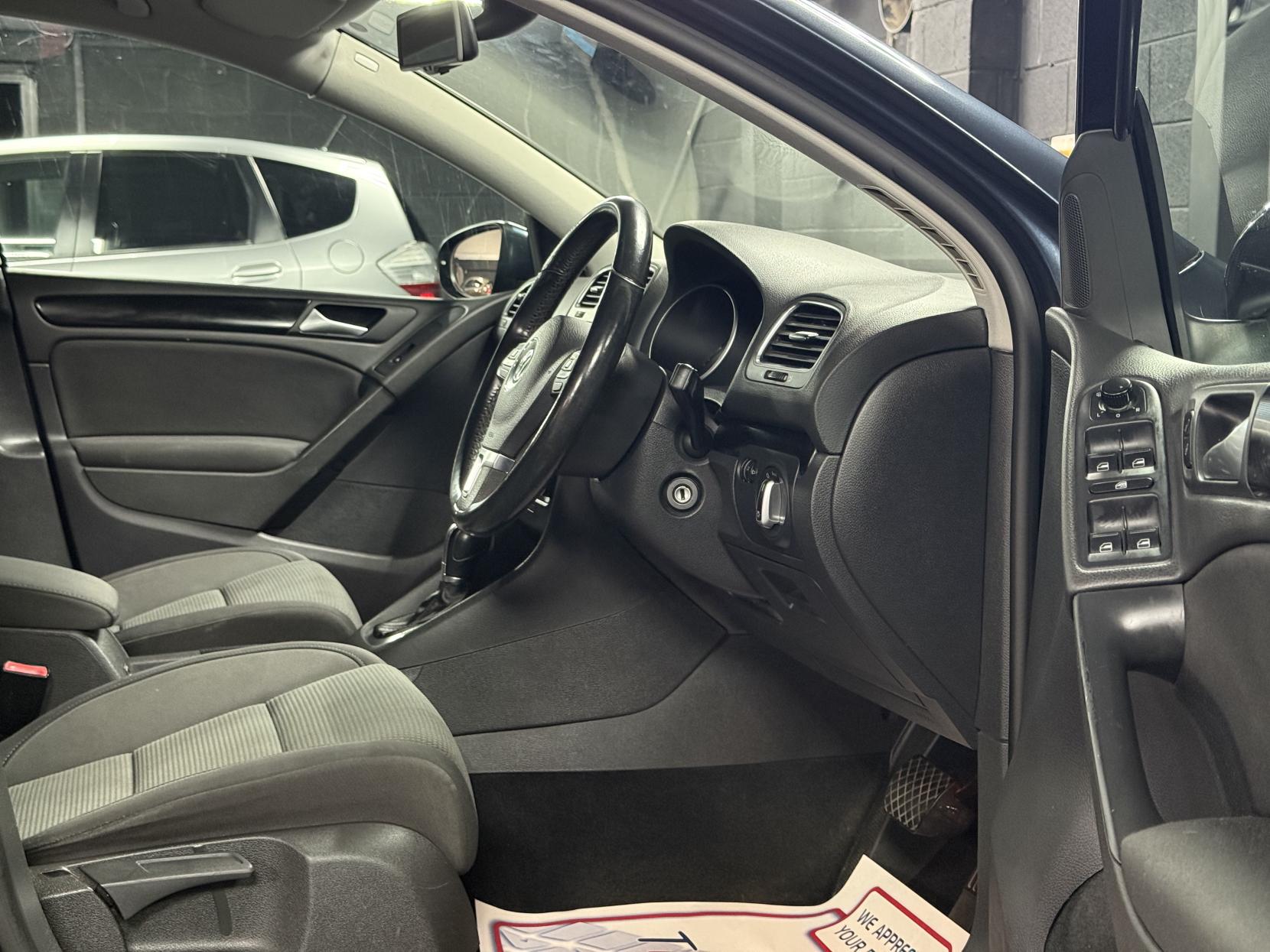 Volkswagen Golf 1.4 TSI Match Hatchback 5dr Petrol DSG Euro 5 (122 ps)