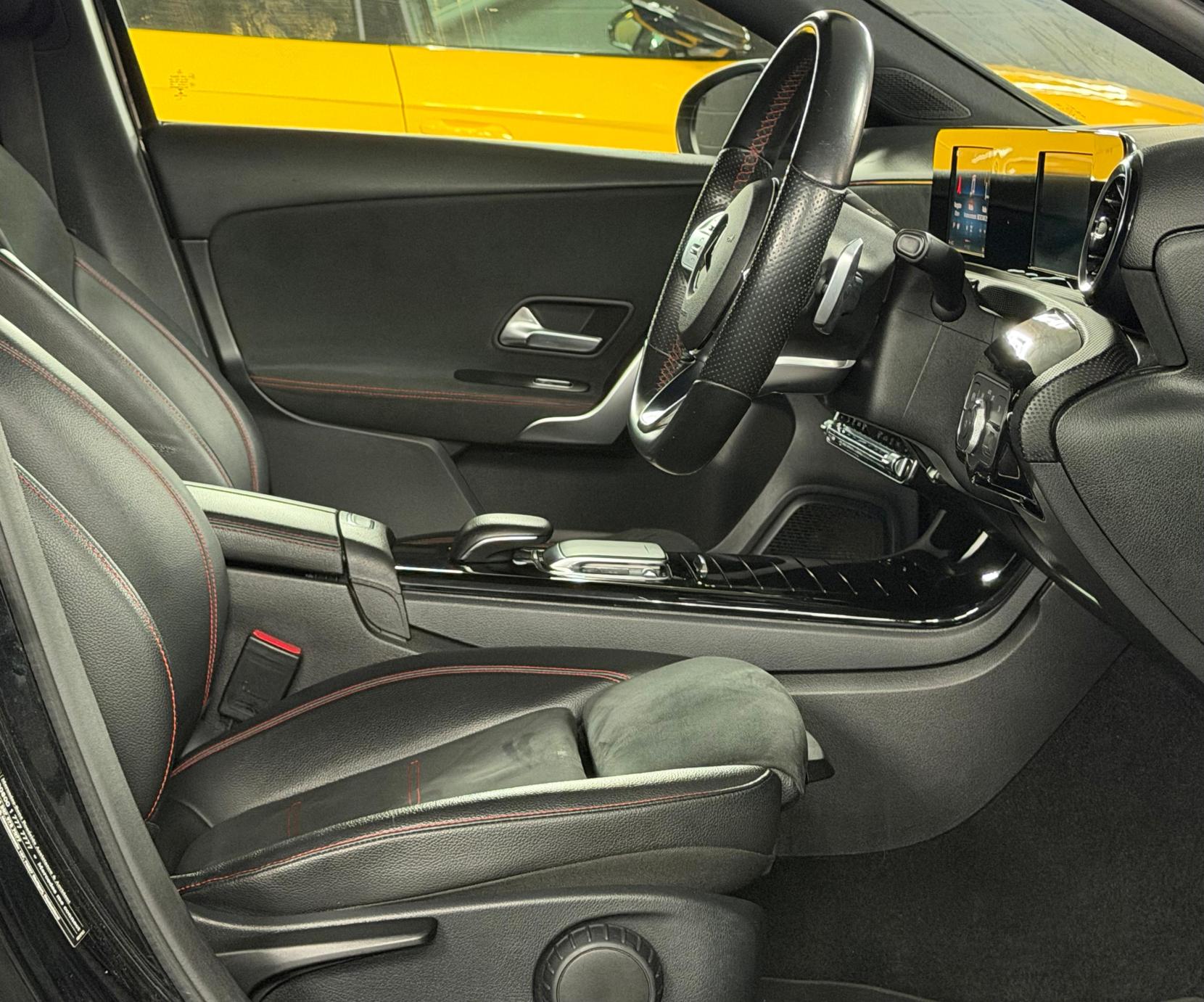 Mercedes-Benz A Class 2.0 A200d AMG Line Hatchback 5dr Diesel 8G-DCT Euro 6 (s/s) (150 ps)