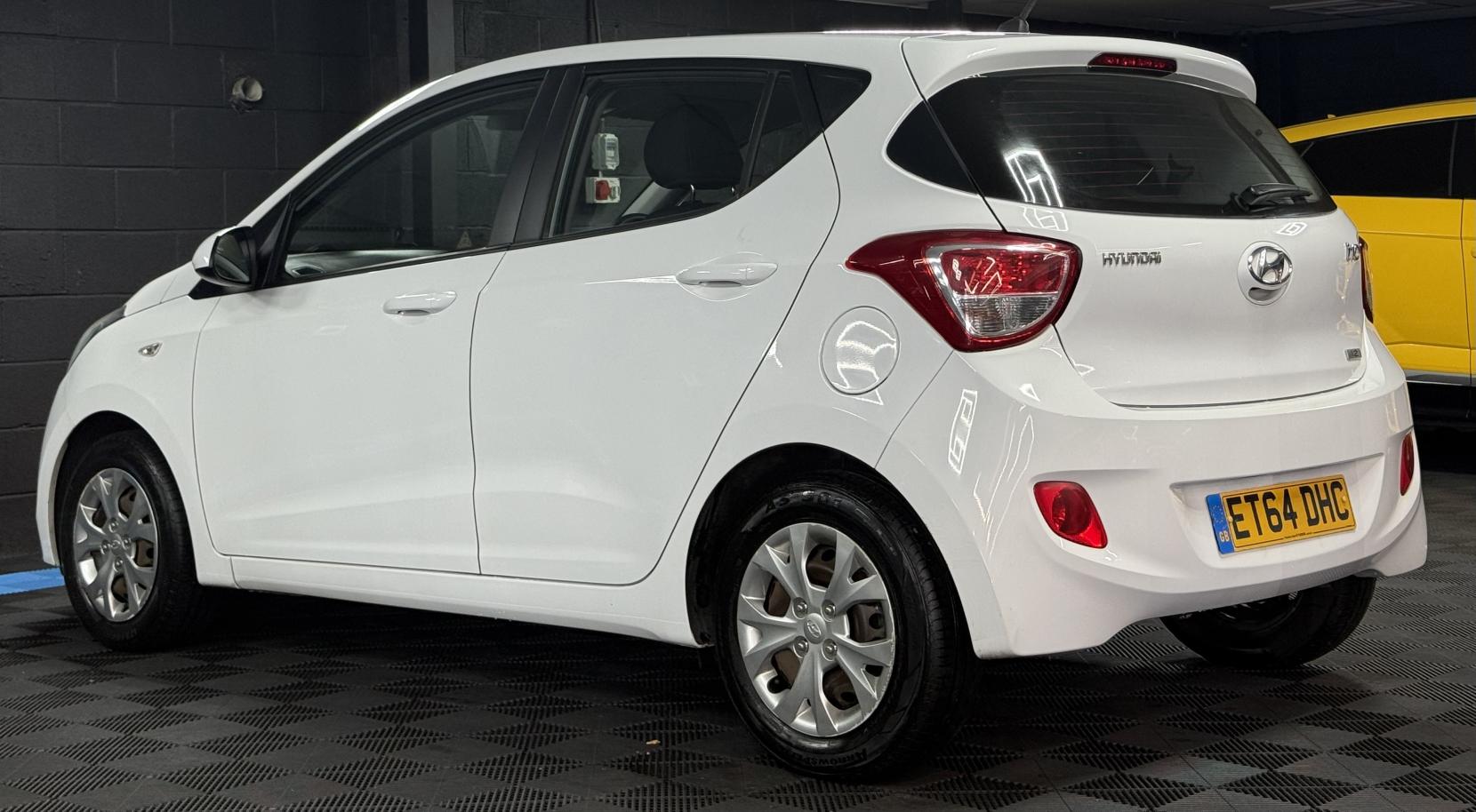 Hyundai i10 1.2 SE Hatchback 5dr Petrol Auto Euro 5 (87 ps)