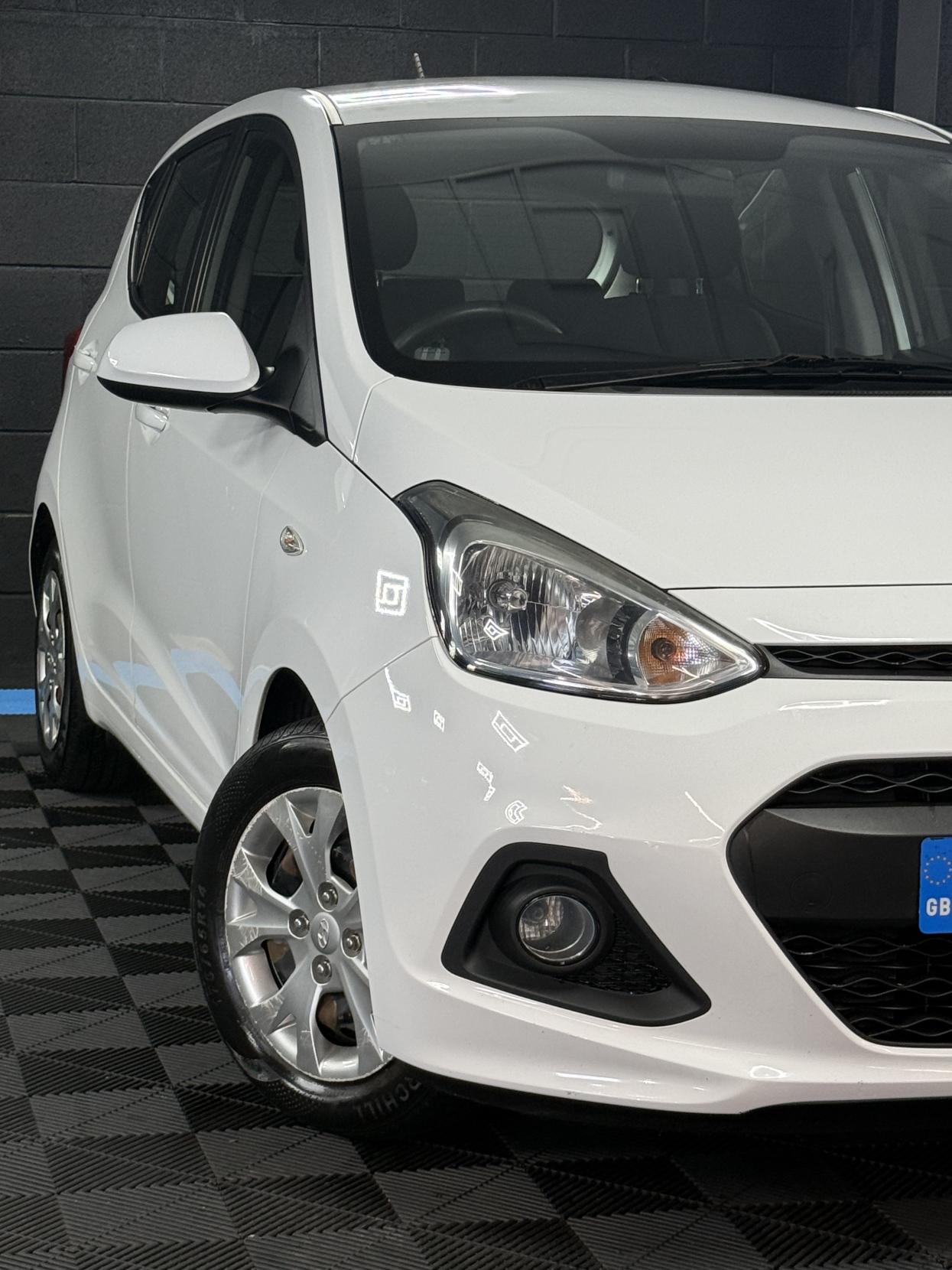 Hyundai i10 1.2 SE Hatchback 5dr Petrol Auto Euro 5 (87 ps)