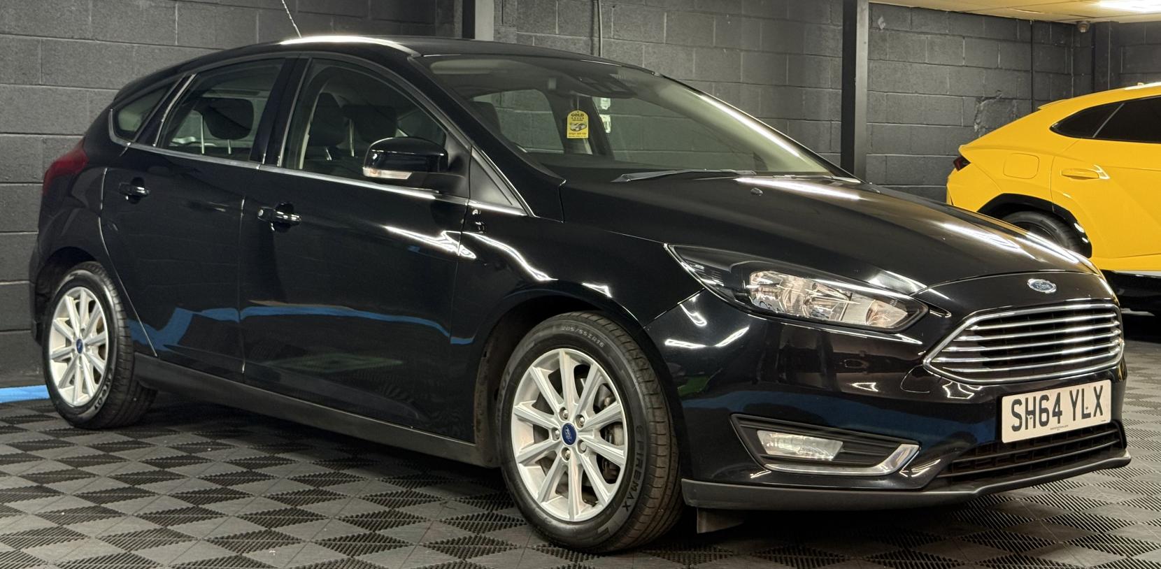 Ford Focus 1.6 Titanium Hatchback 5dr Petrol Powershift Euro 6 (125 ps)