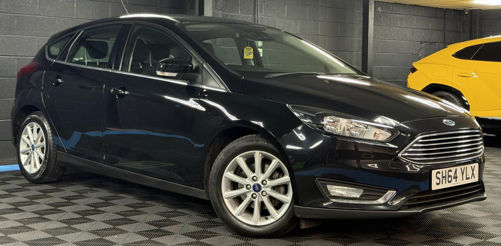 Ford Focus 1.6 Titanium Hatchback 5dr Petrol Powershift Euro 6 (125 ps)