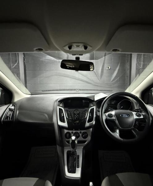 Ford Focus 2.0 TDCi Zetec S Hatchback 5dr Diesel Powershift Euro 5 (s/s) (163 ps)