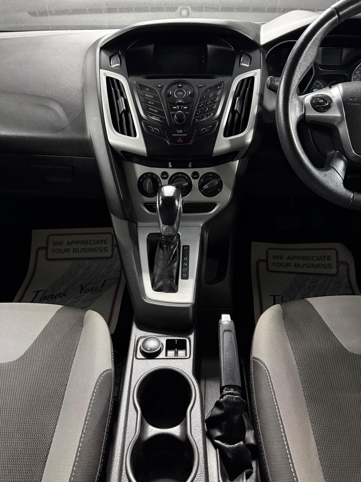 Ford Focus 2.0 TDCi Zetec S Hatchback 5dr Diesel Powershift Euro 5 (s/s) (163 ps)