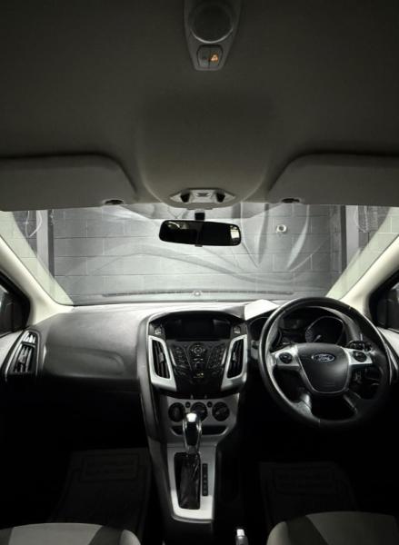 Ford Focus 2.0 TDCi Zetec S Hatchback 5dr Diesel Powershift Euro 5 (s/s) (163 ps)