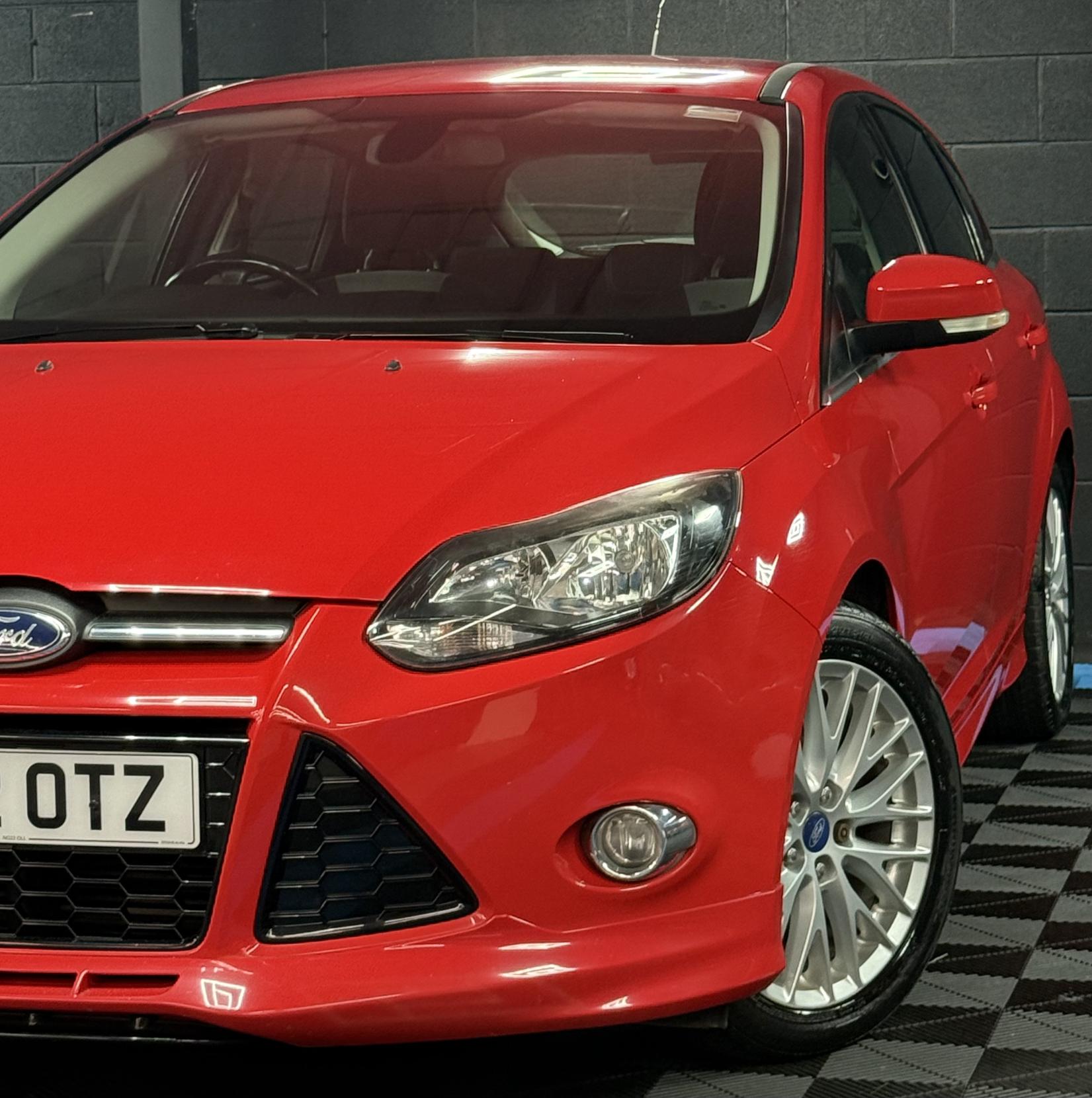 Ford Focus 2.0 TDCi Zetec S Hatchback 5dr Diesel Powershift Euro 5 (s/s) (163 ps)